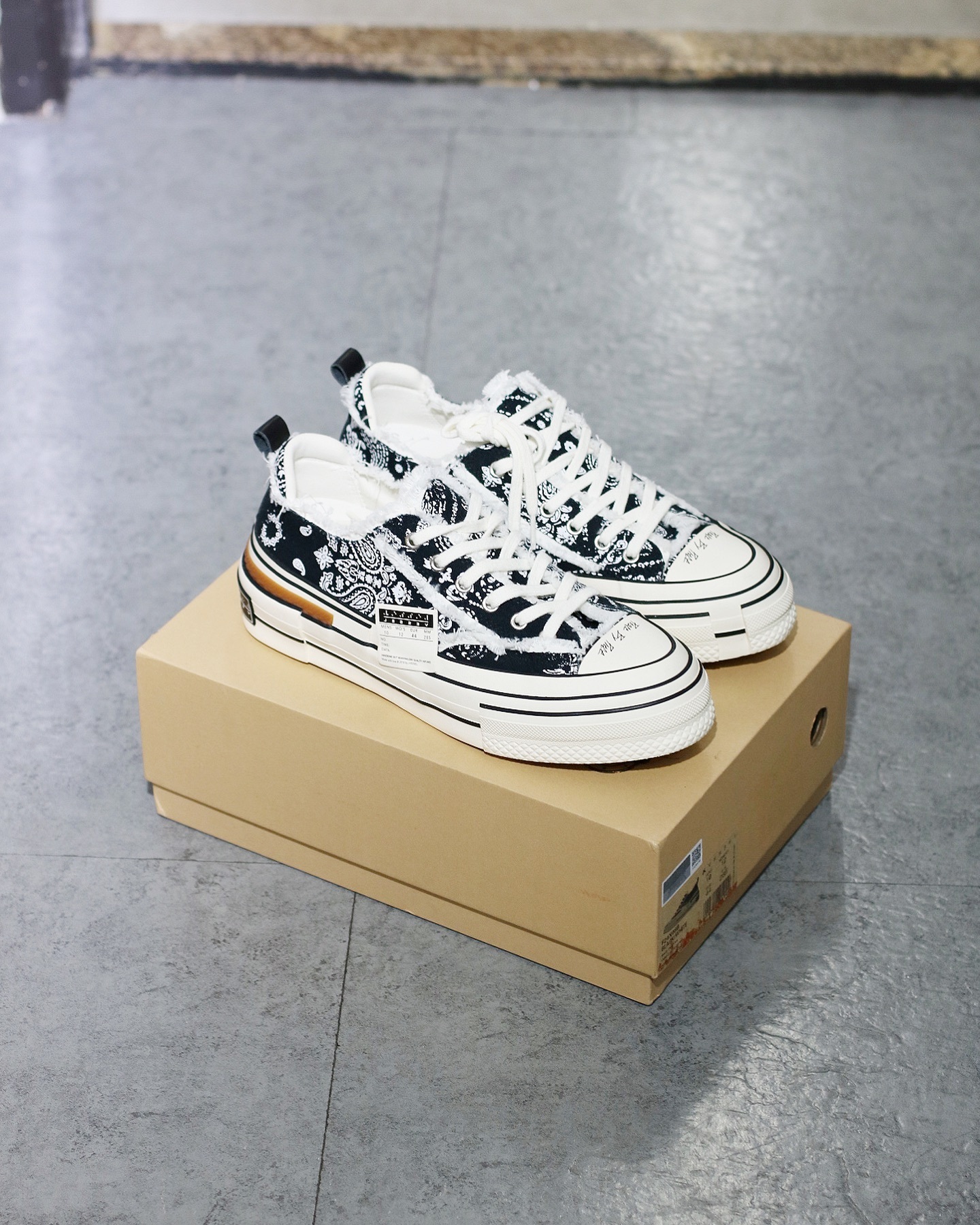 xVESSEL XVESSEL TIRAMISU Paisley BLACK腰果花提拉米蘇