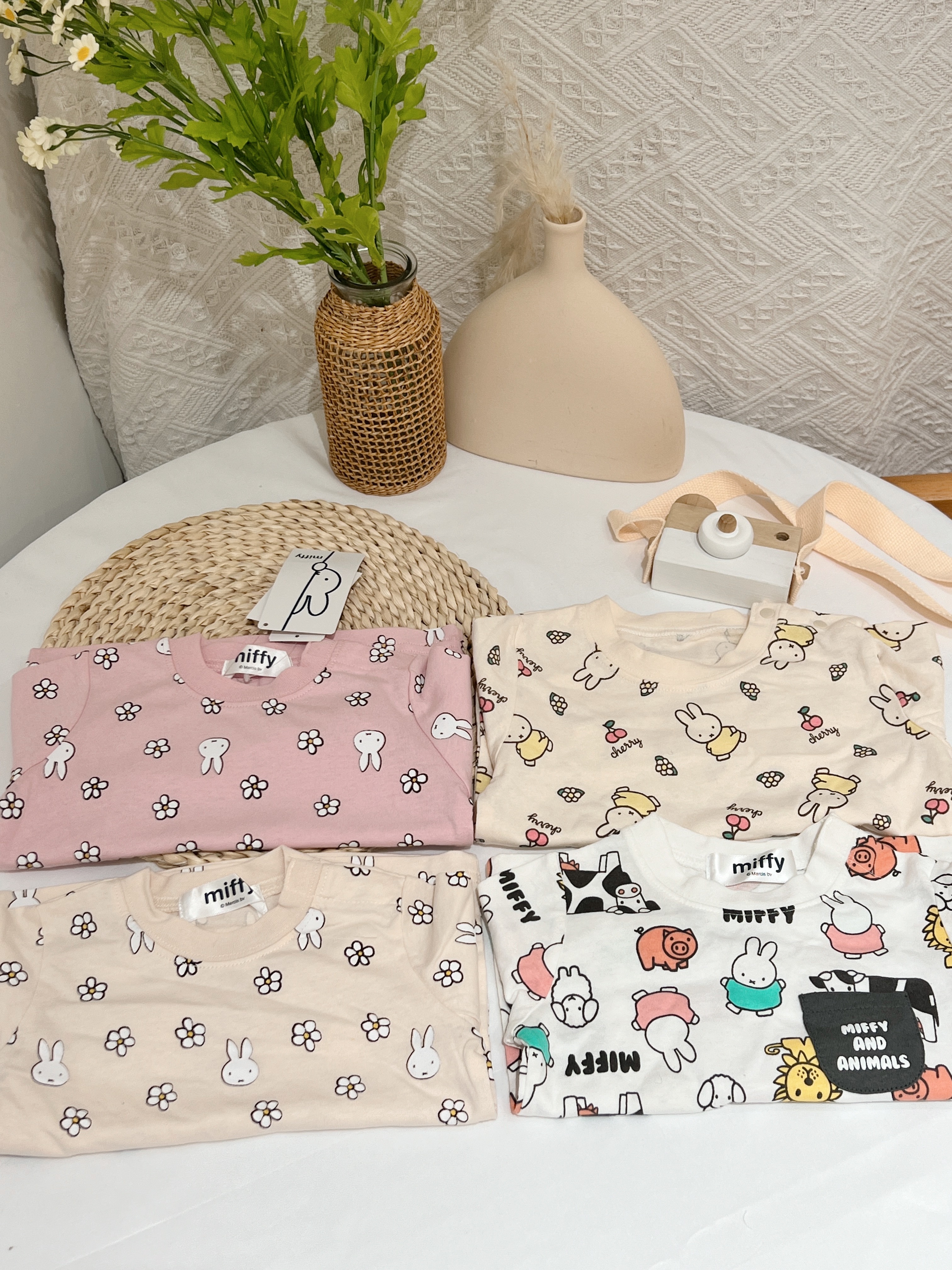 🐰𝐌𝐢𝐟𝐟𝐲 長袖T-shirt