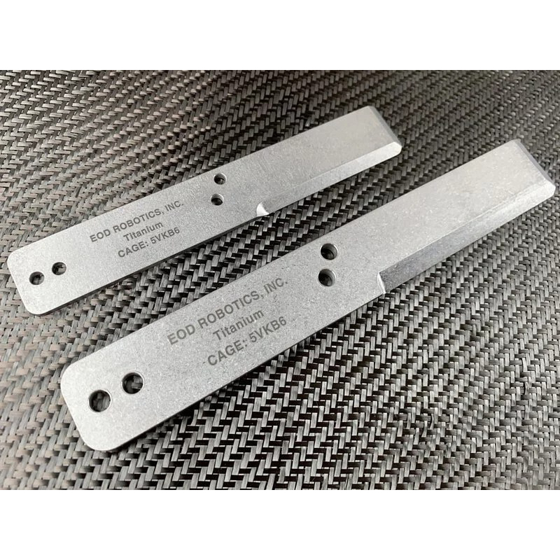 CountyComm Tumbled Titanium EOD Robotics Breacher Bar 磨砂鈦合金EOD Robotics撬棒（2種尺寸）