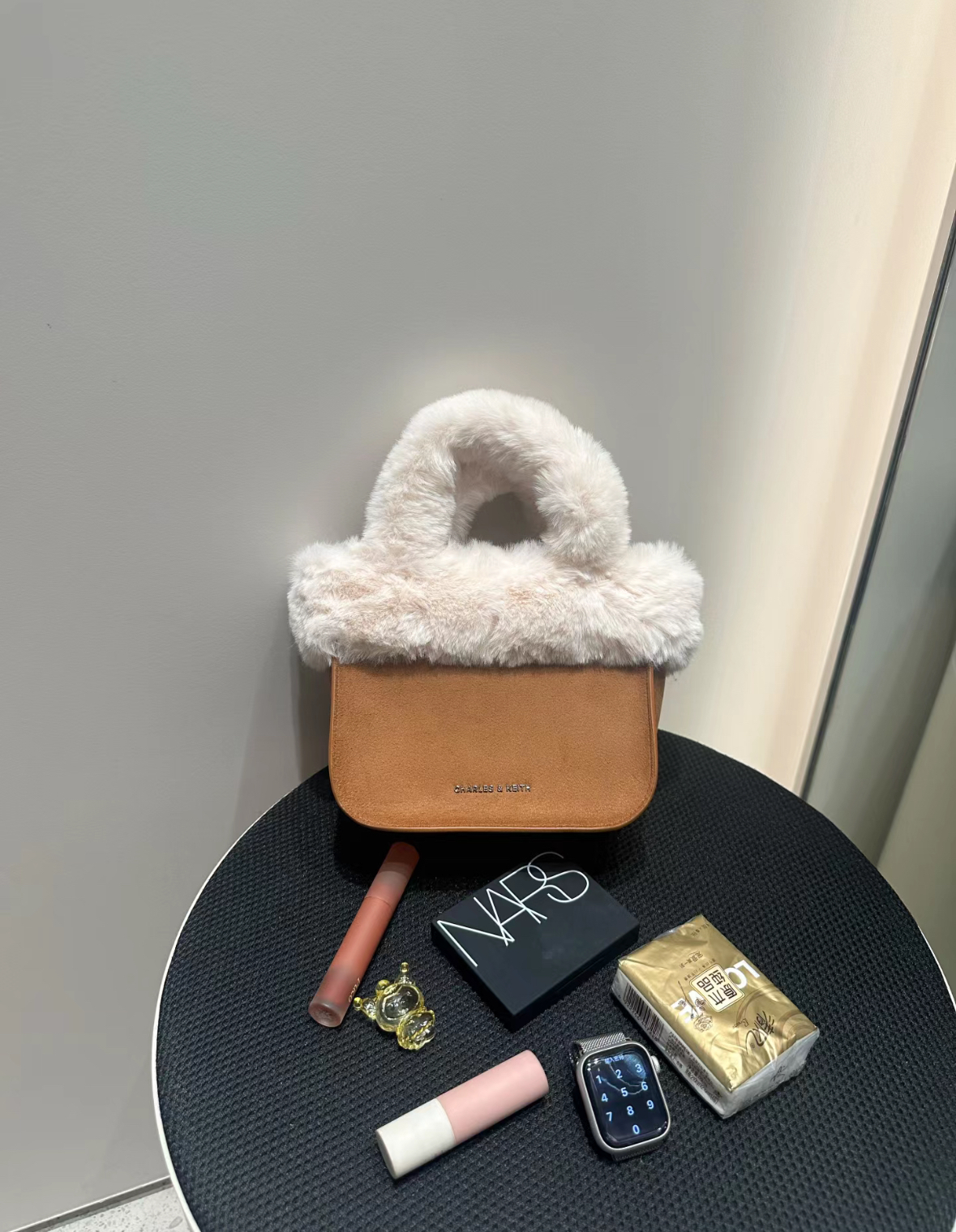 Charles & Keith 小CK 毛絨雪糕包 冬季新款 手提包 肩背包 棕色 米色 粉色/預購