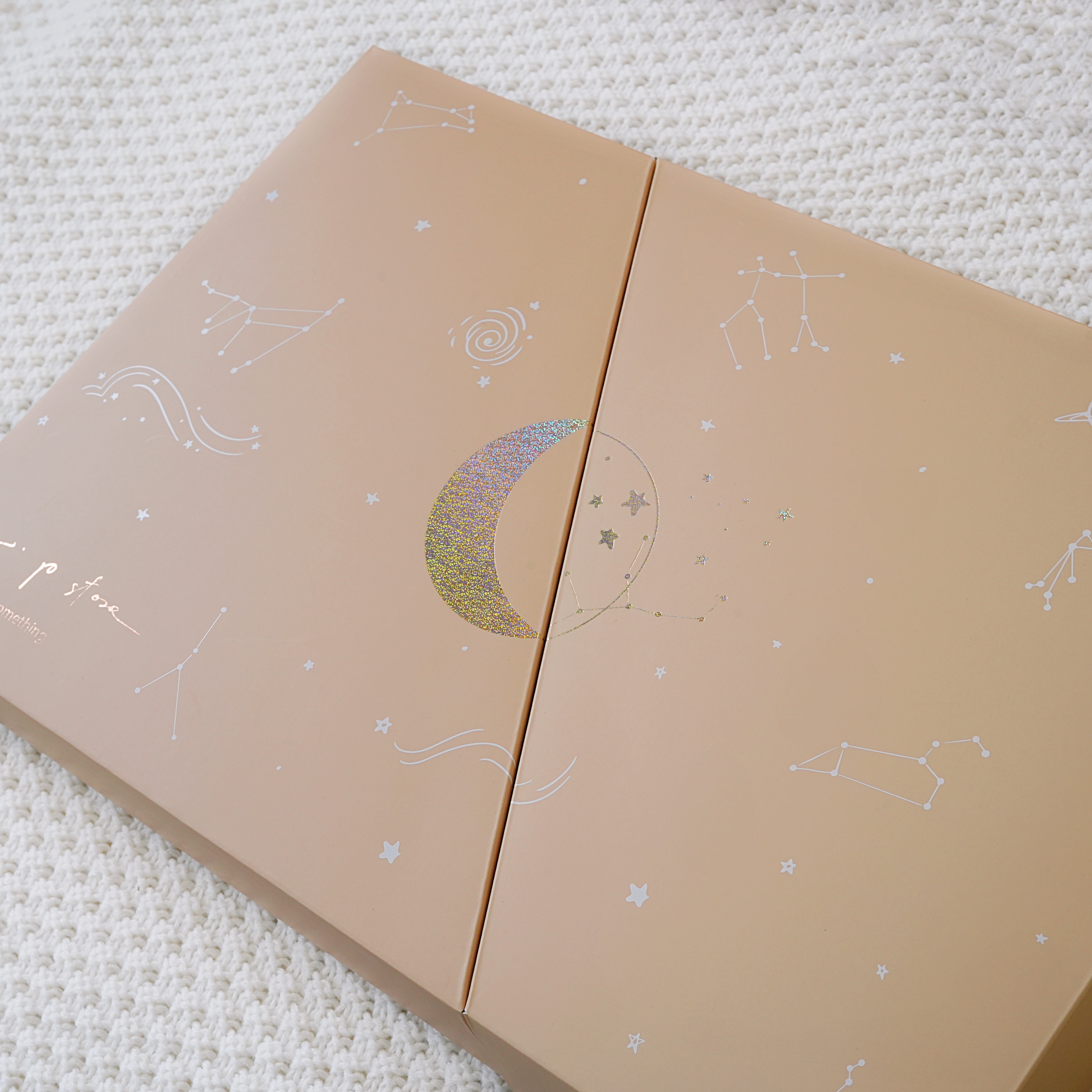 Hi Y.P store-彌月禮盒必備組-獨家設計-銀河格紋