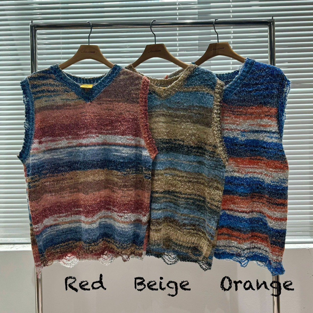 V領混色破邊背心 BY ATTENTION-283V