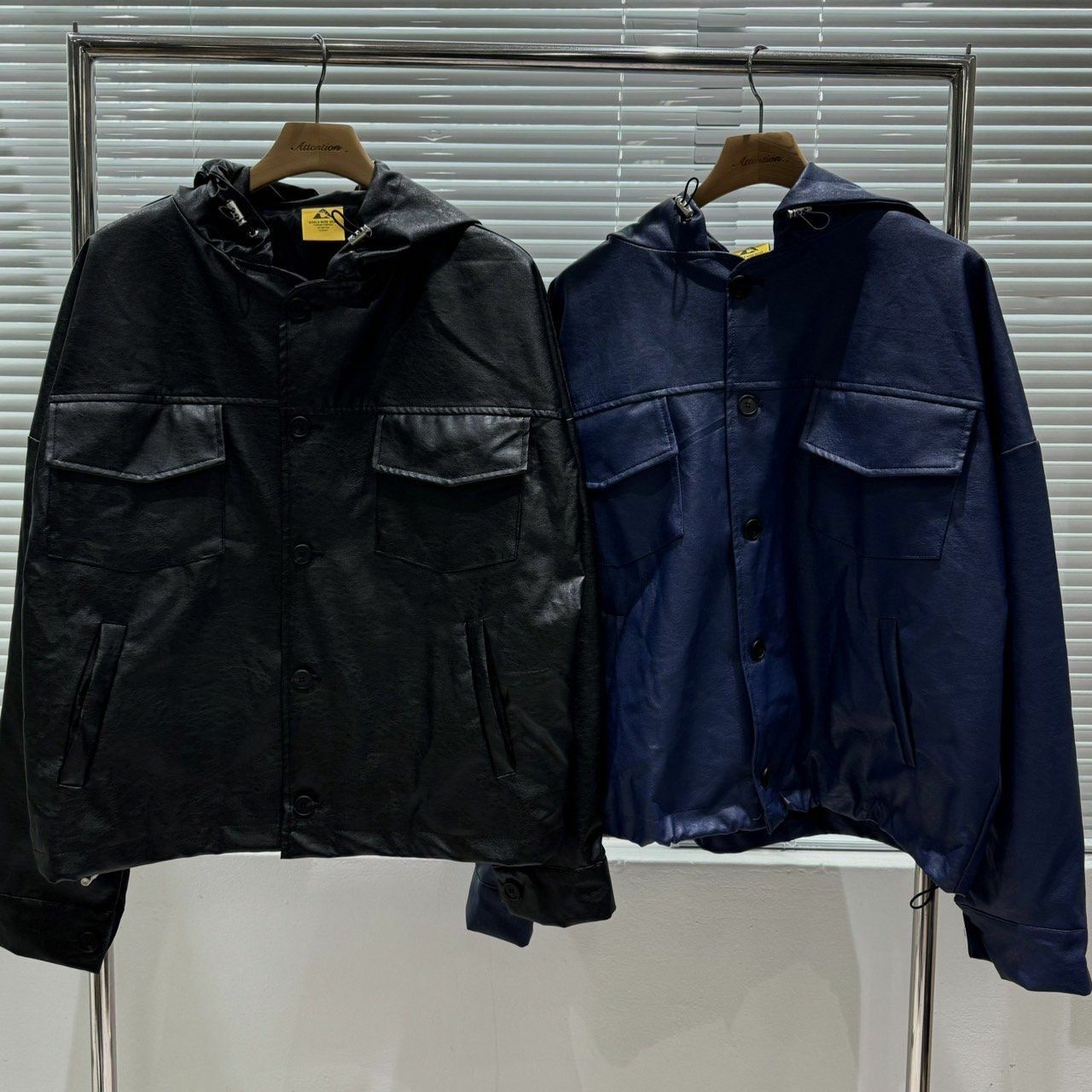 連帽開胸合成皮褸 BY ATTENTION-286JK