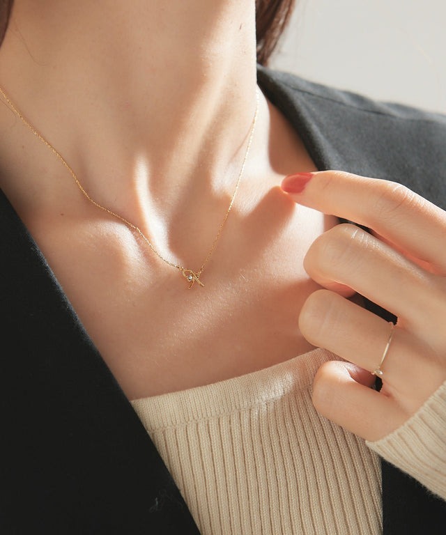 [日本制] 蝴蝶結閃石頸鏈