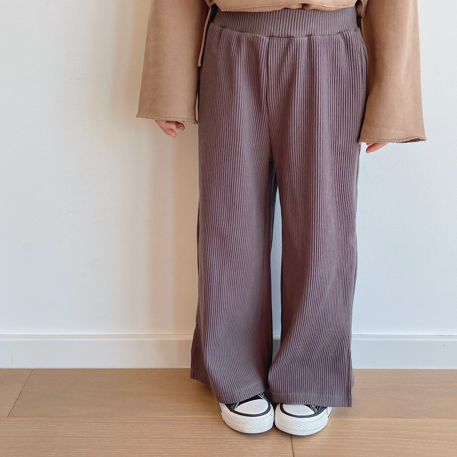 BOBOKIDS 親子寬版坑條休閒褲-大女孩款