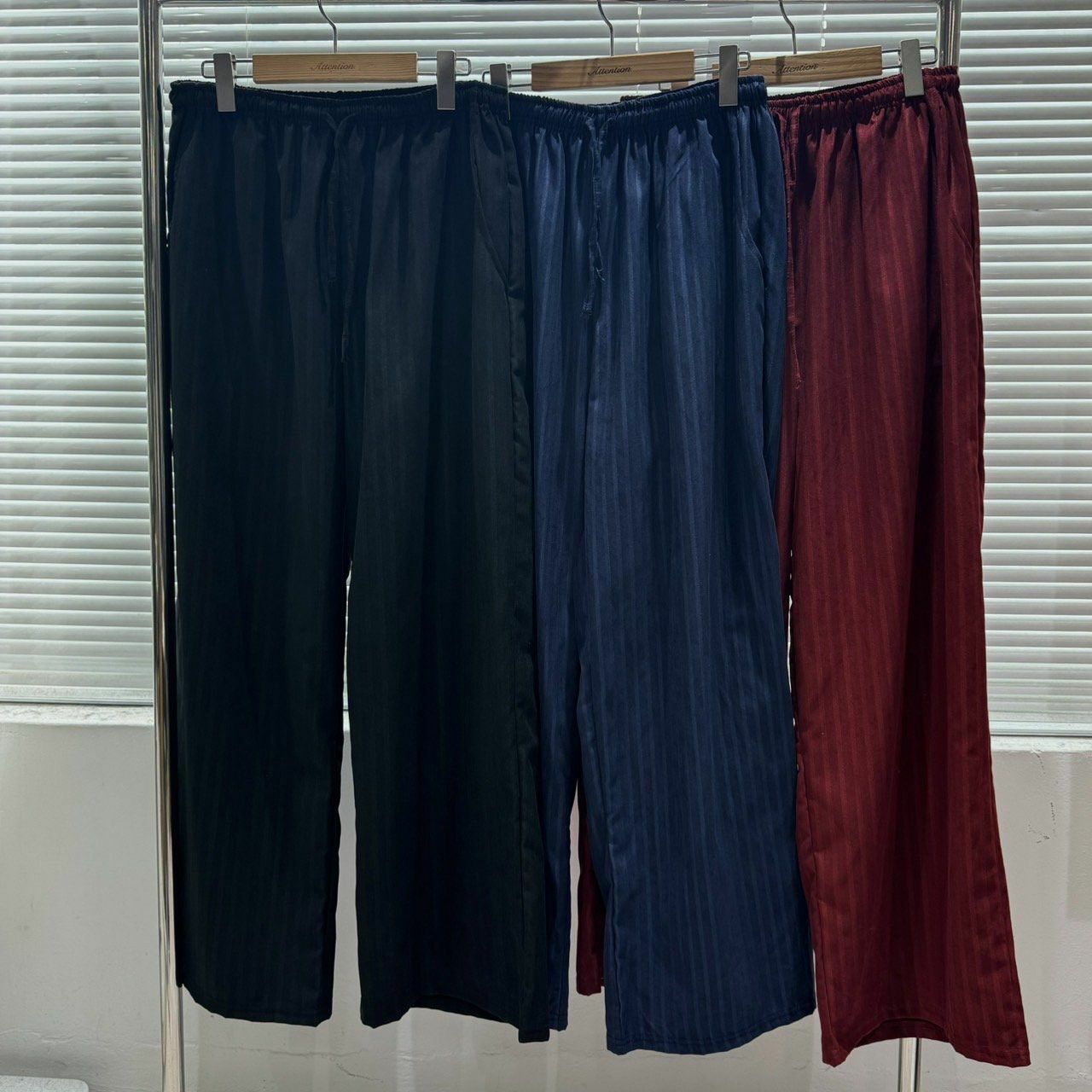 暗直紋鬆身褲 BY ATTENTION-292P