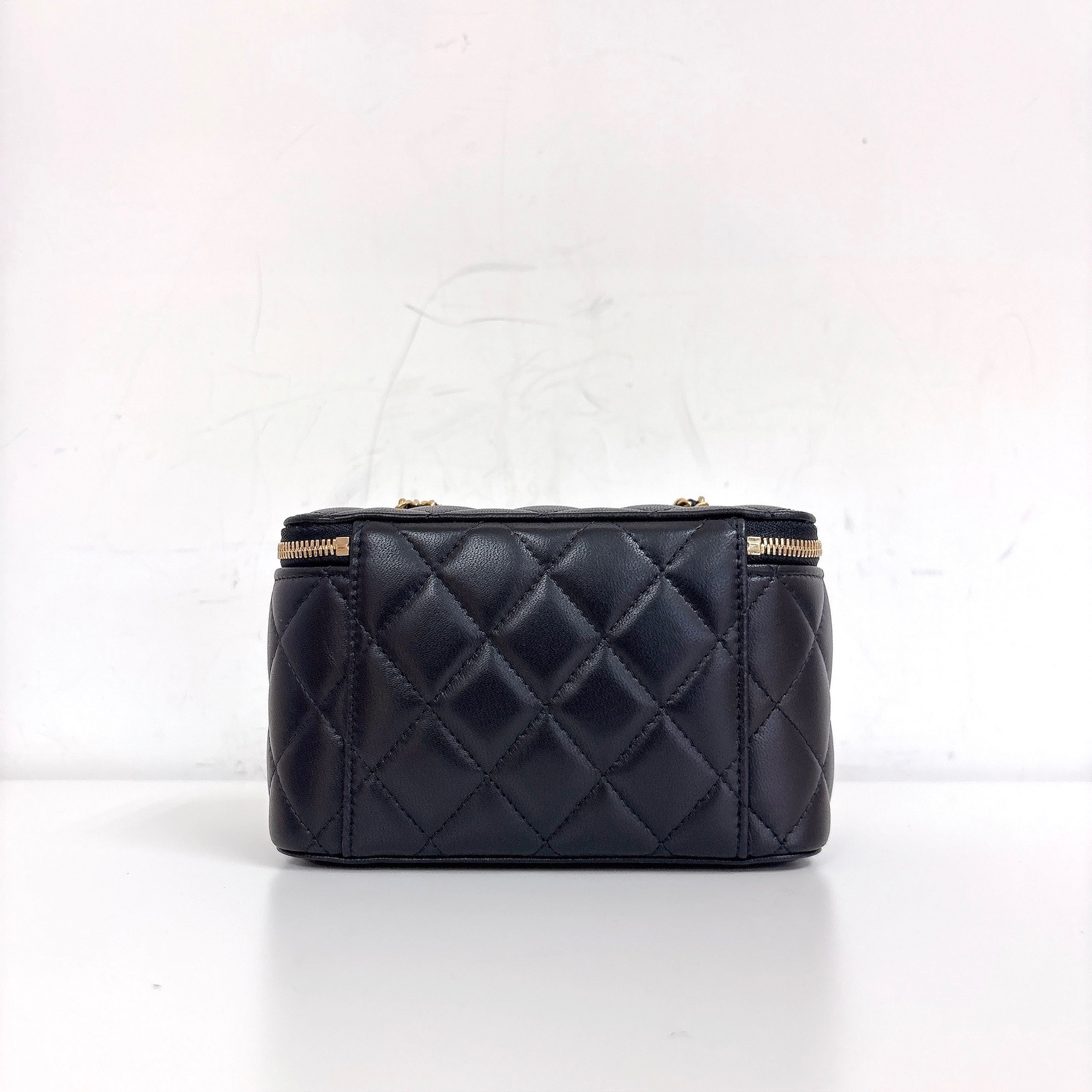 Chanel Long Box With Coco Chain - Black / Ghw