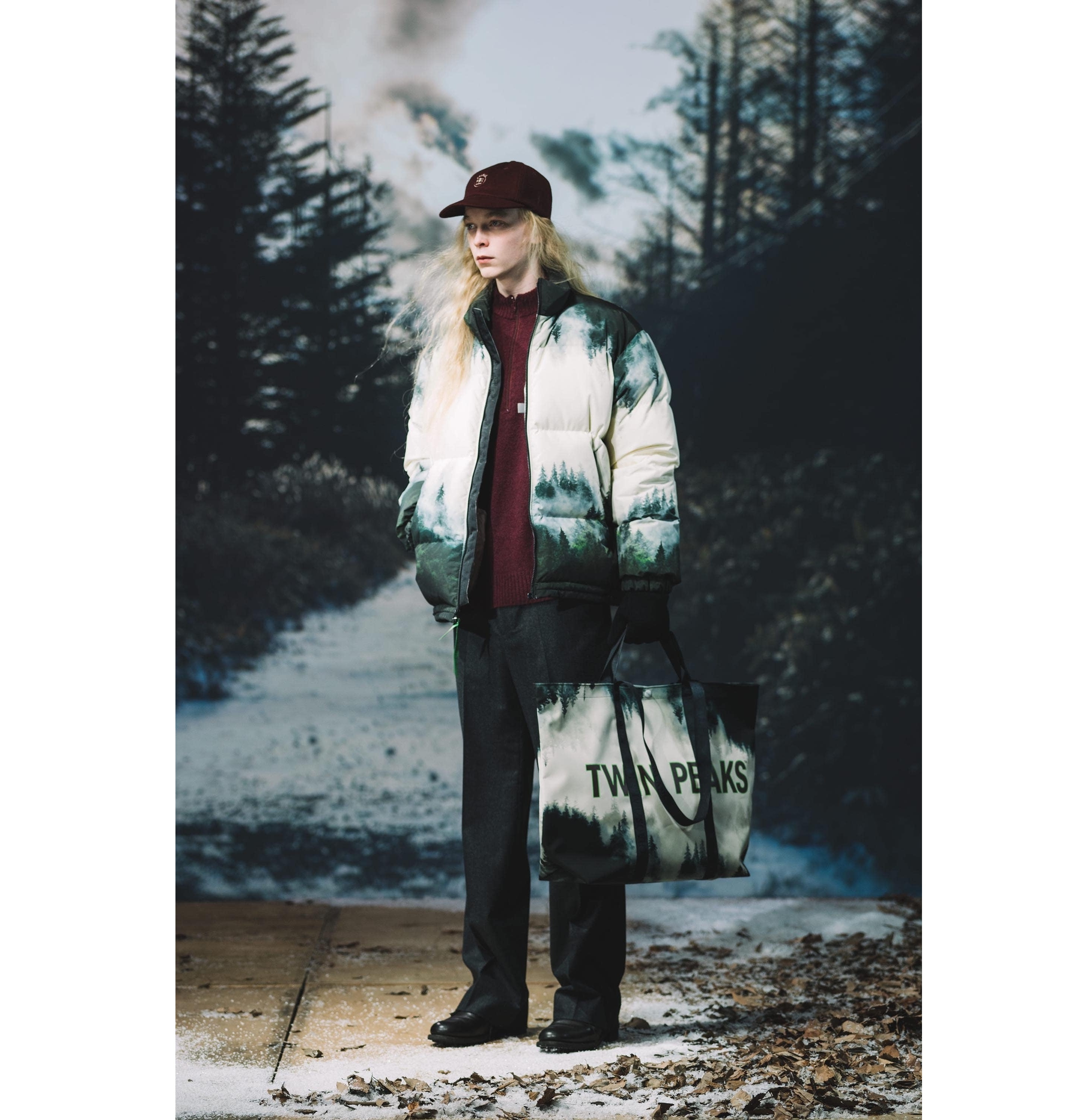 UNDERCOVER A/W 2024 TWIN PEAKS WORD SHOULDER BAG (L) - IVORY PRE ORDER ITEM (預訂中)