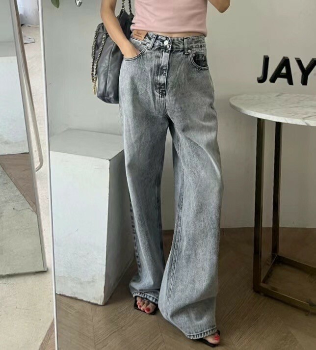 灰白霧牛仔垮褲