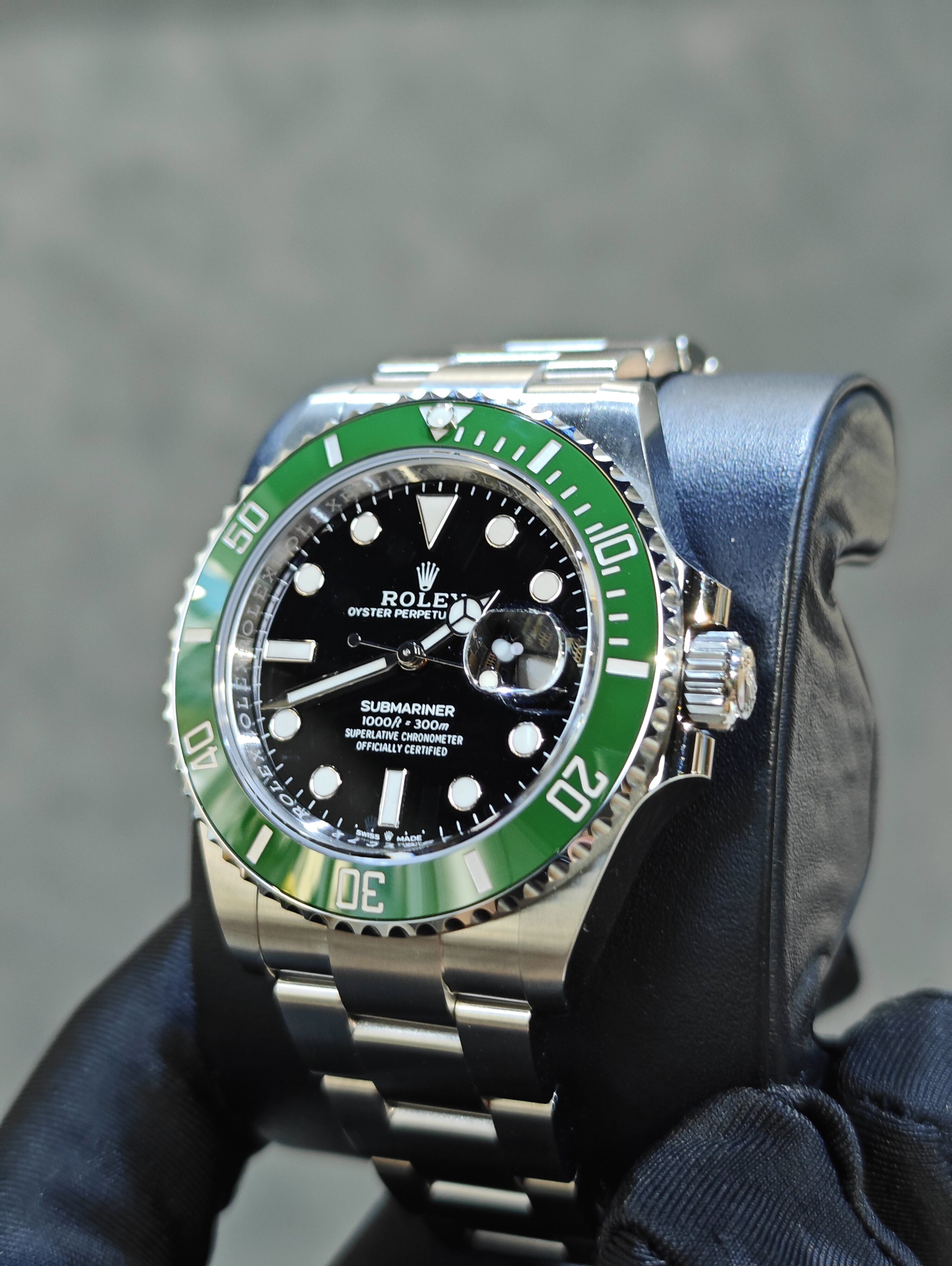 126610lv | ROLEX OYSTER PERPETUAL SUBMARINER DATE BLACK