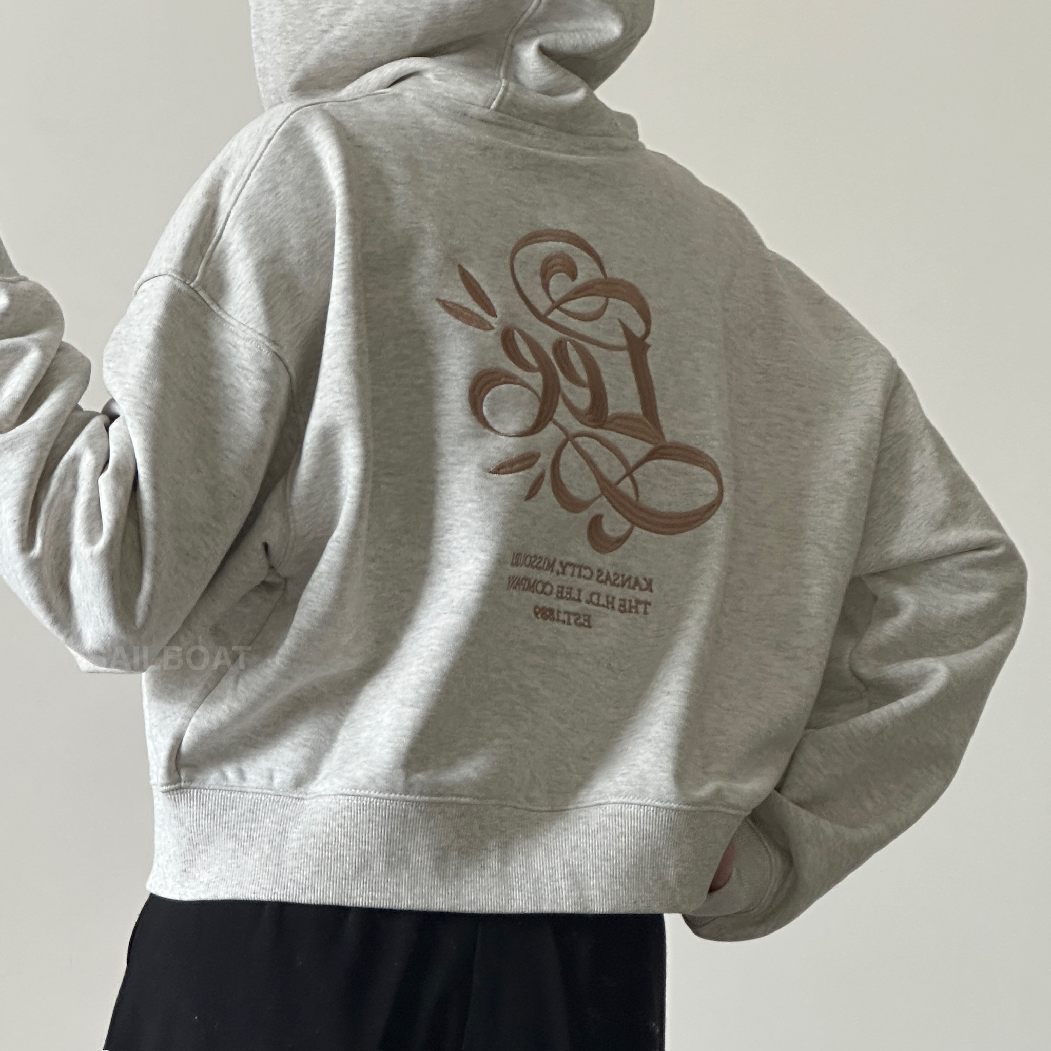 #現貨供應 LEE 2024新款 刺繡短款外套 無刷毛