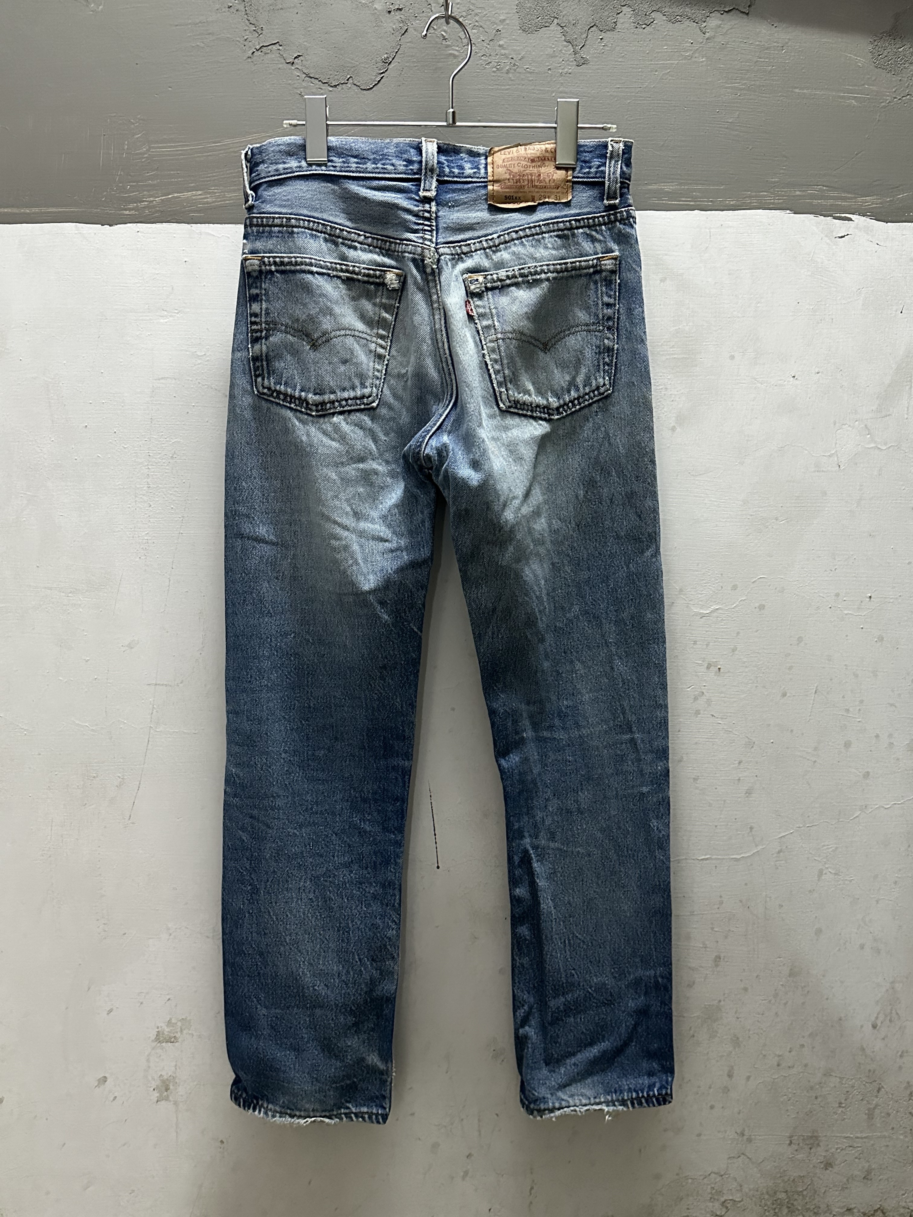 90s LEVIS 501 Made in USA W28