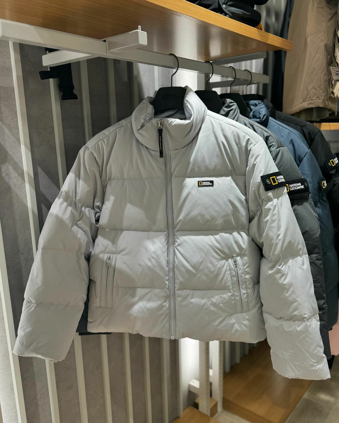 【代購】NATIONAL GEOGRAPHIC 國家地理 Rayman 短版 羽絨 外套 大衣 N244UDW110/N244UDW910