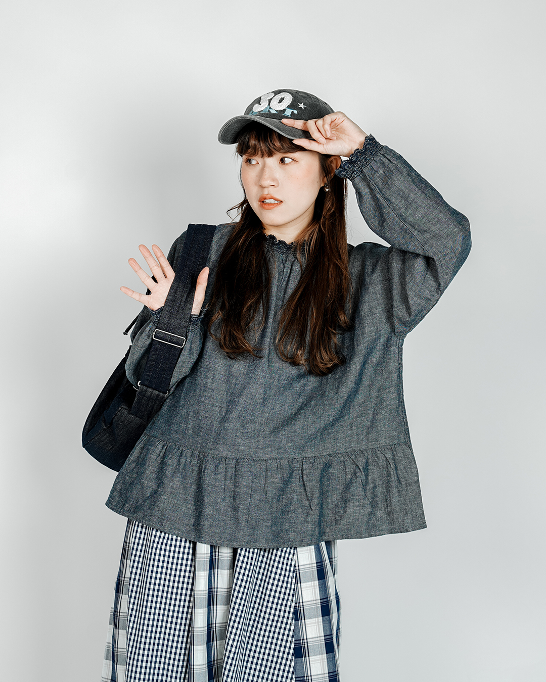 圈圈通花彈性領袖2way長袖上衣