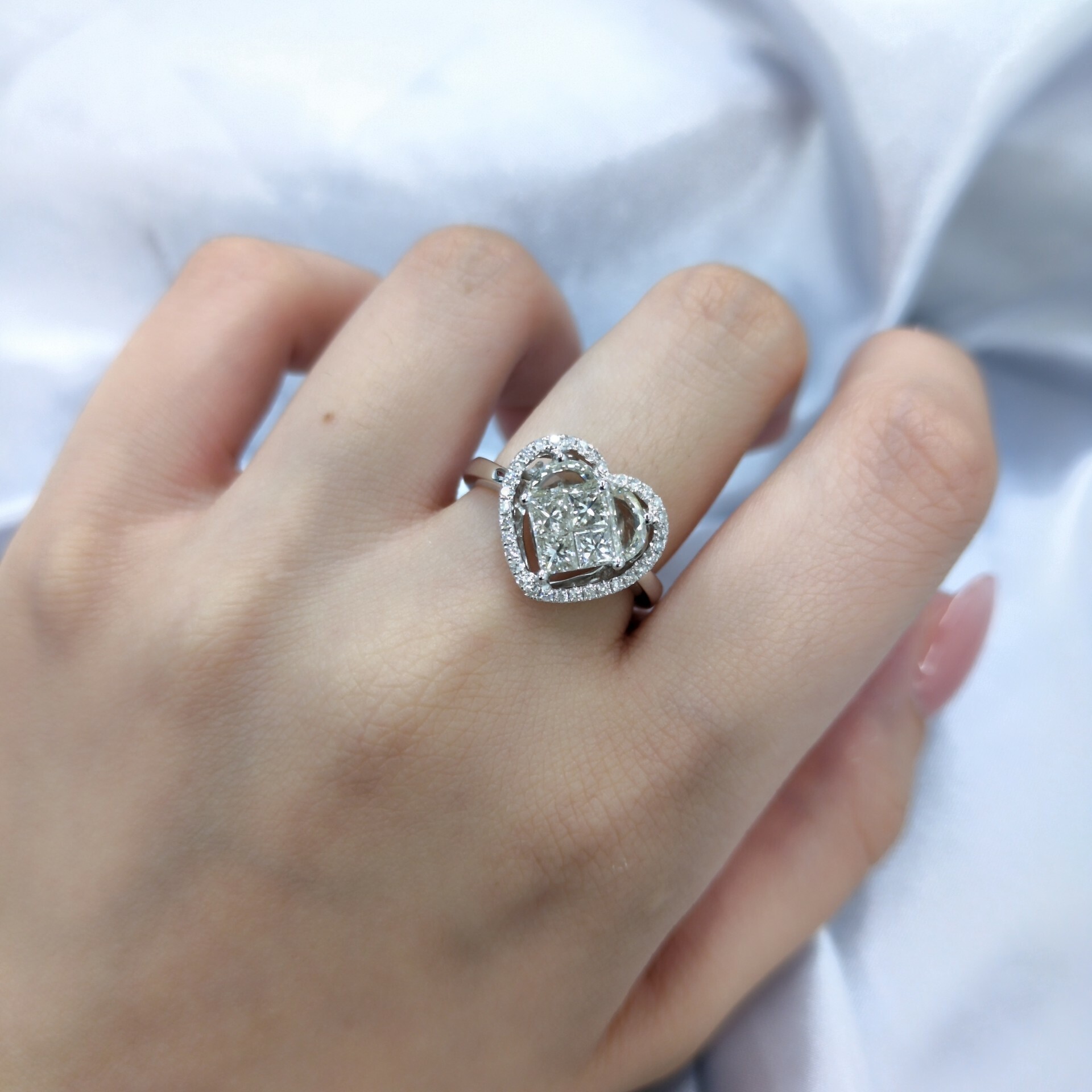 18K White Gold 1.19ct Diamond Ring