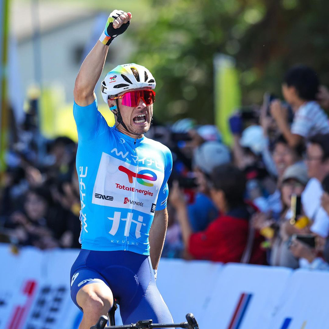 HJC Furion 3.0 單車頭盔 TotalEnergies 車隊版