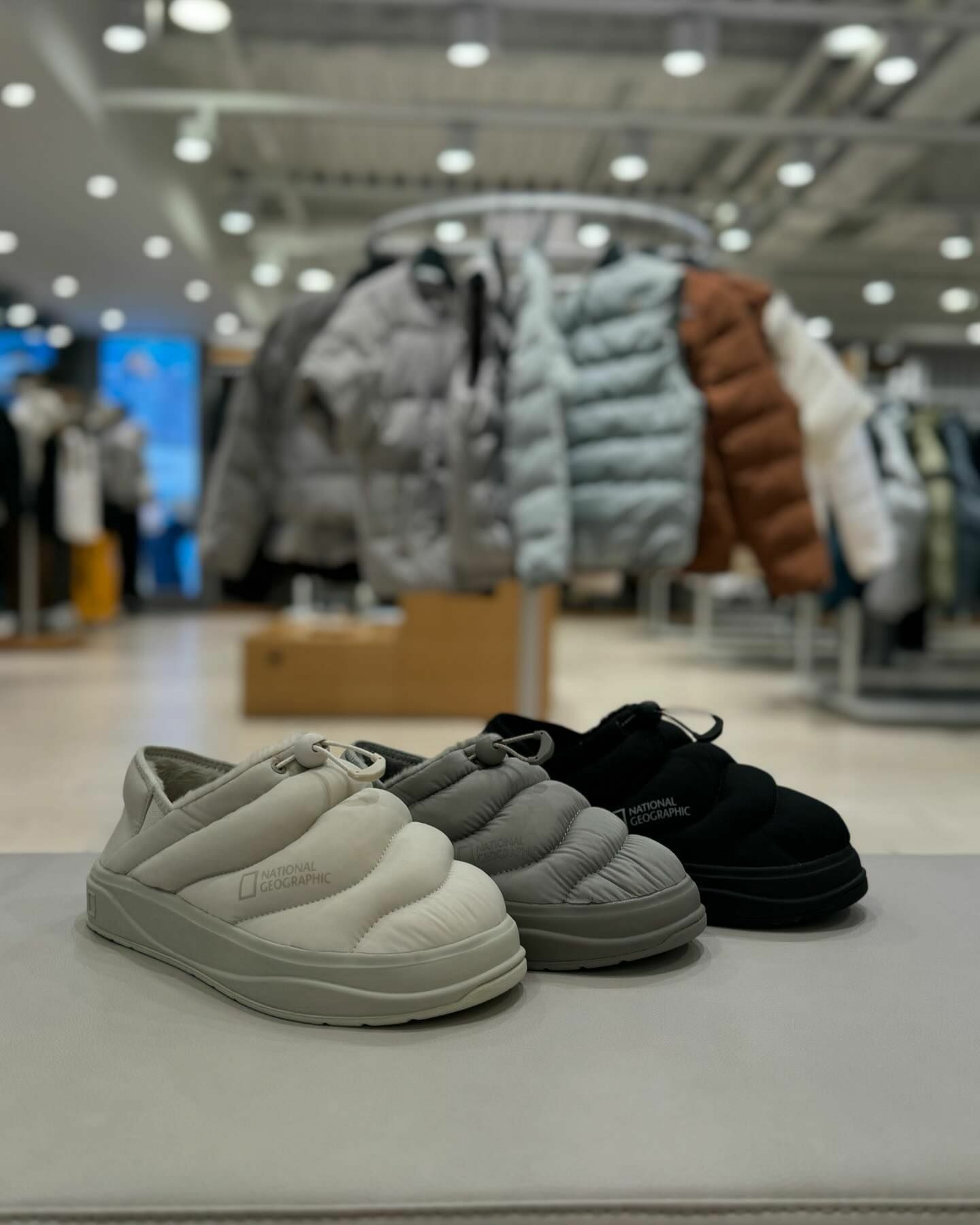 【代購】 NATIONAL GEOGRAPHIC 國家地理 Fluffy slip-on 懶人鞋 毛絨鞋 N244UWT054 / N244UWT354