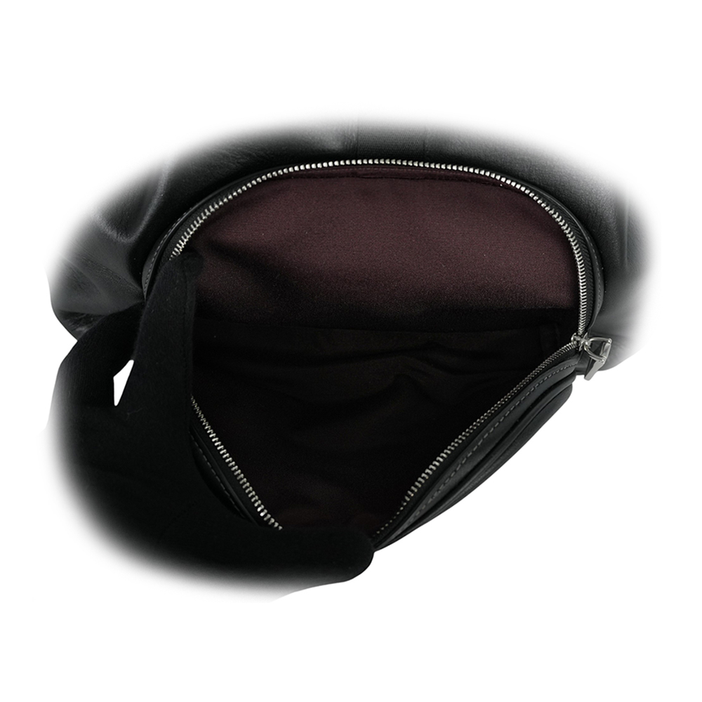 【COACH】Pace 銀字小牛皮翻蓋大款後背包(黑色)CT811 SVBK