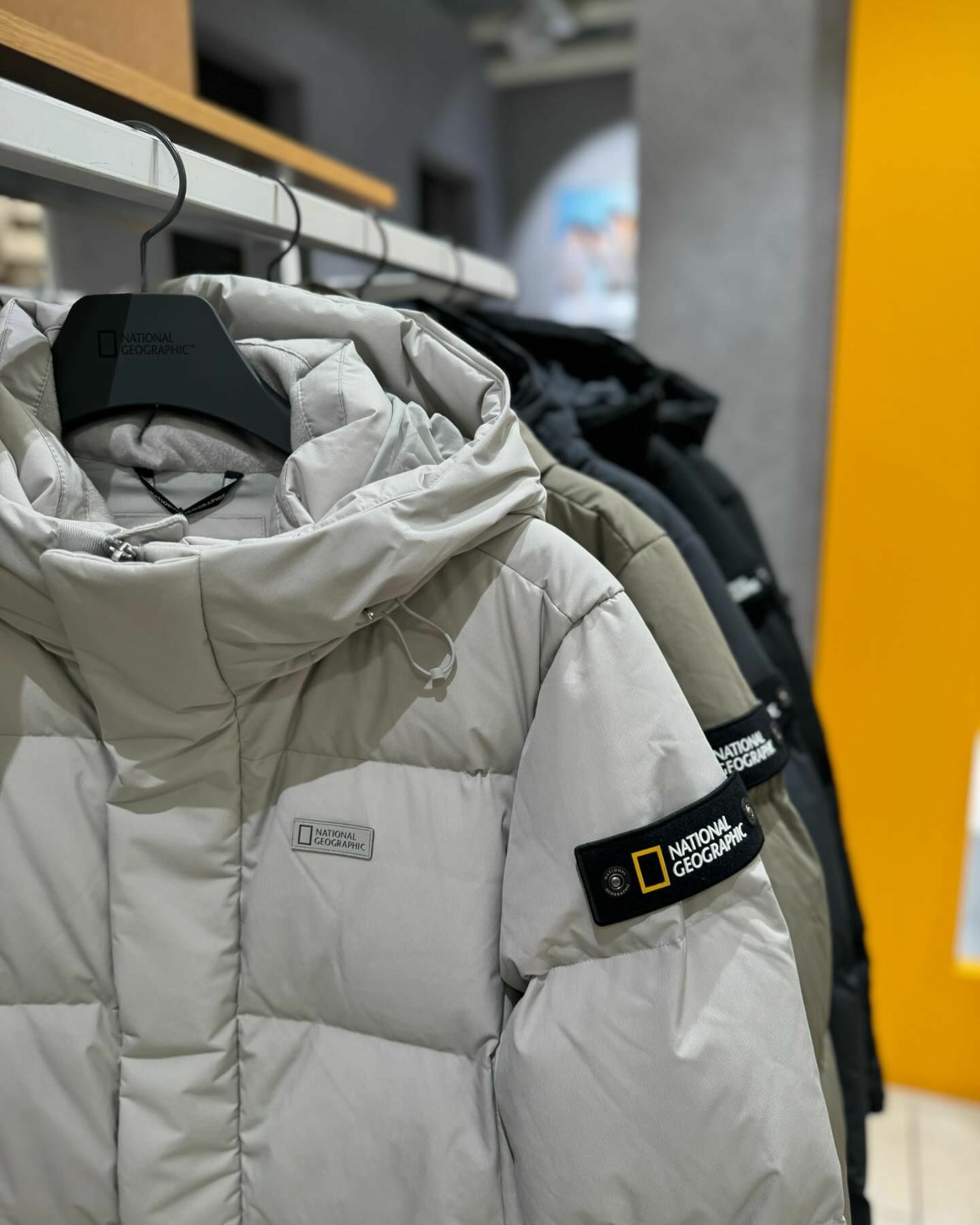 【代購】NATIONAL GEOGRAPHIC 國家地理 Cayman Pro 長版 羽絨 外套 大衣 N244UDW160 / N244UDW860