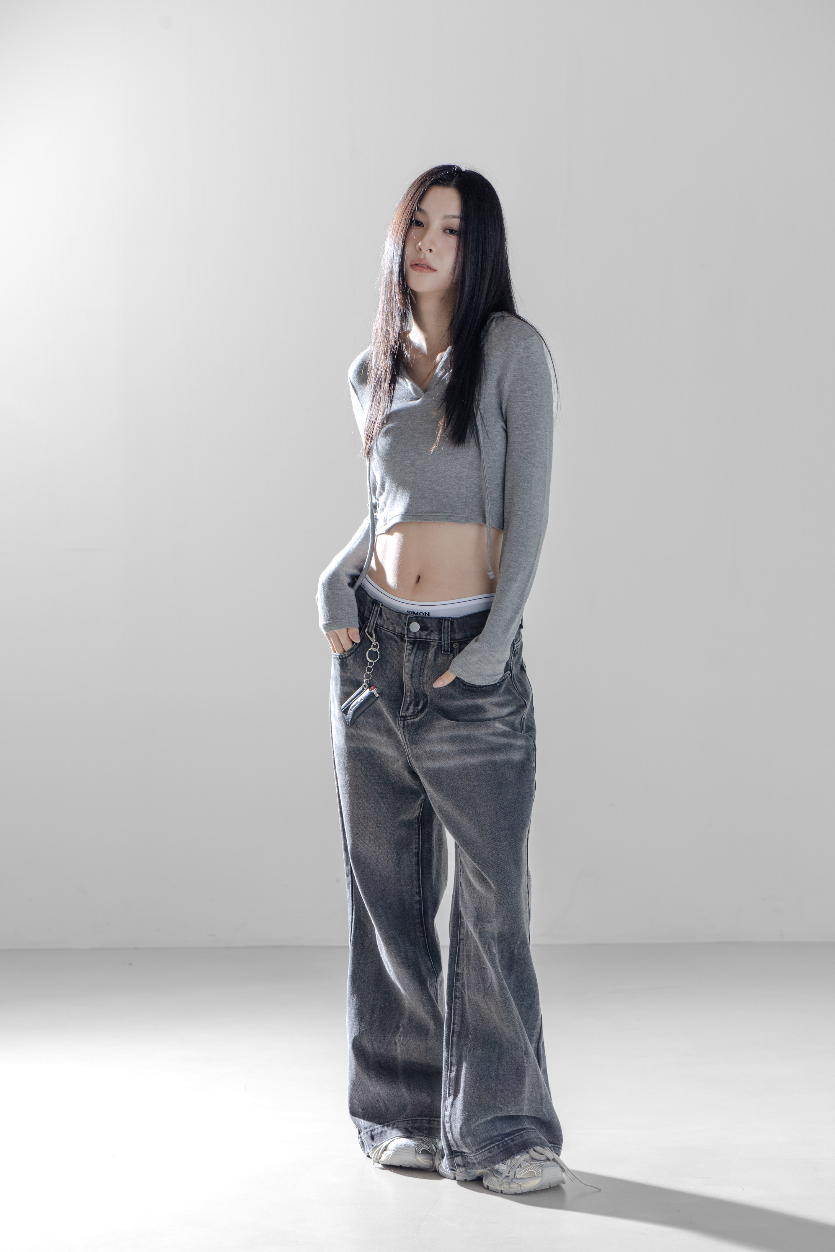 SIMON MADE BW-2421 聖水 破壞 微喇叭 牛仔褲