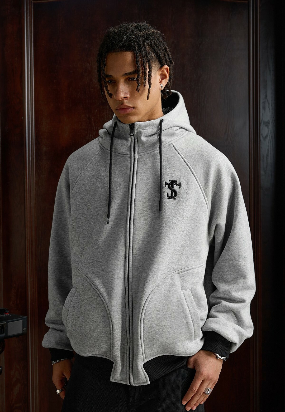 STK SmallTownKid 胸口刺繡LOGO 雙面穿 綢緞連帽外套