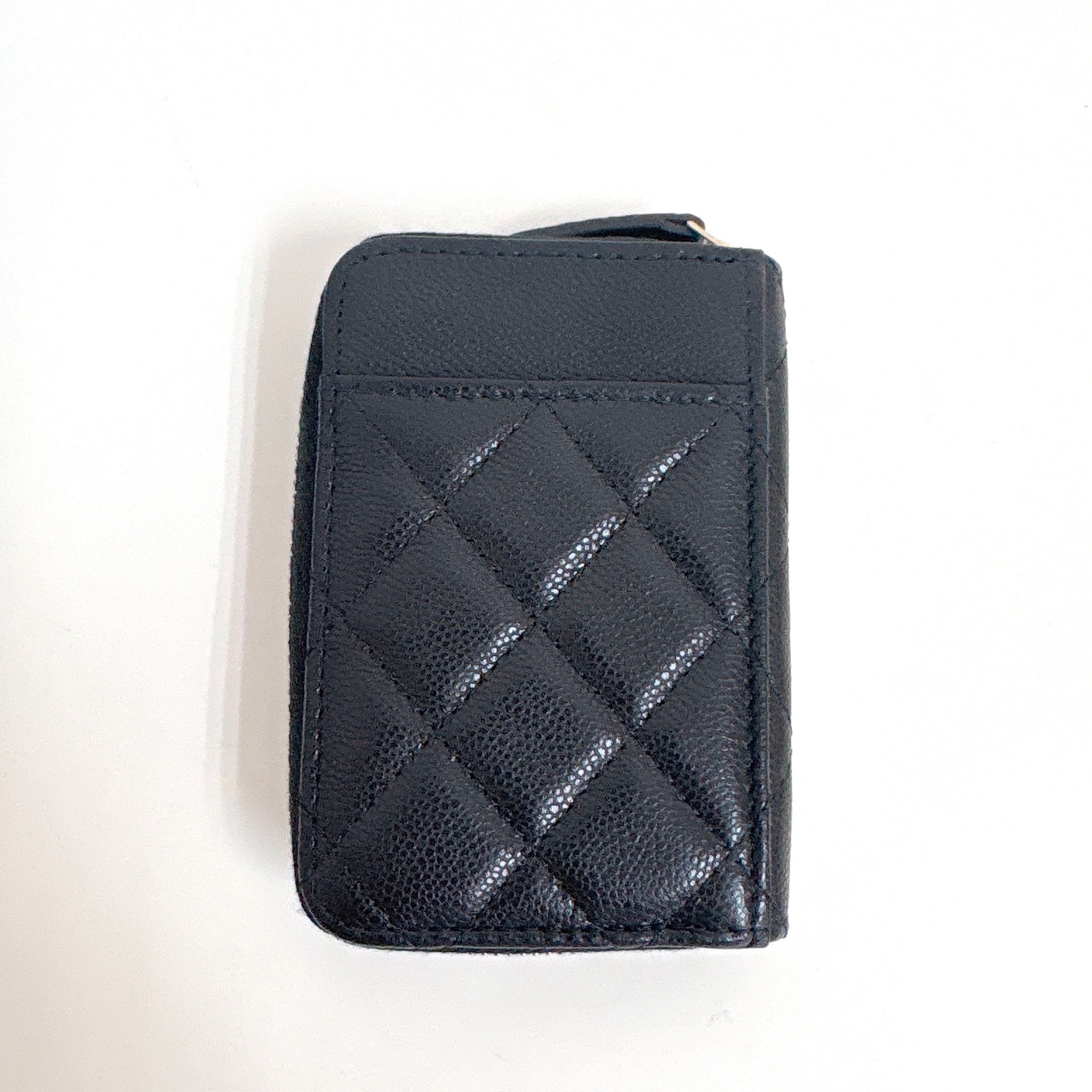 Chanel Classic Zipped Coin Purse - Black / Gold