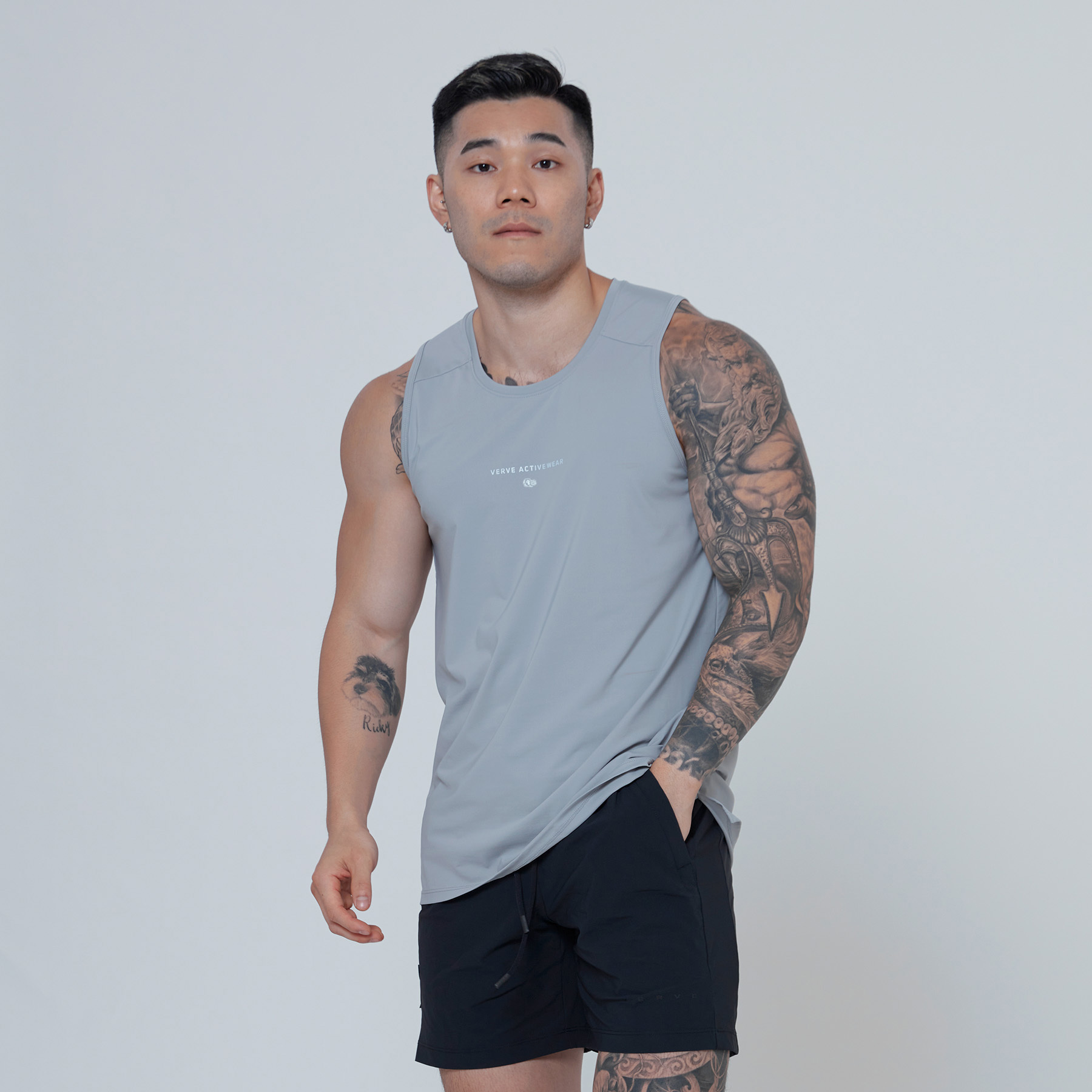 24-25 LN x VERVE IceFlow™ 抗菌合身背心｜濁日灰