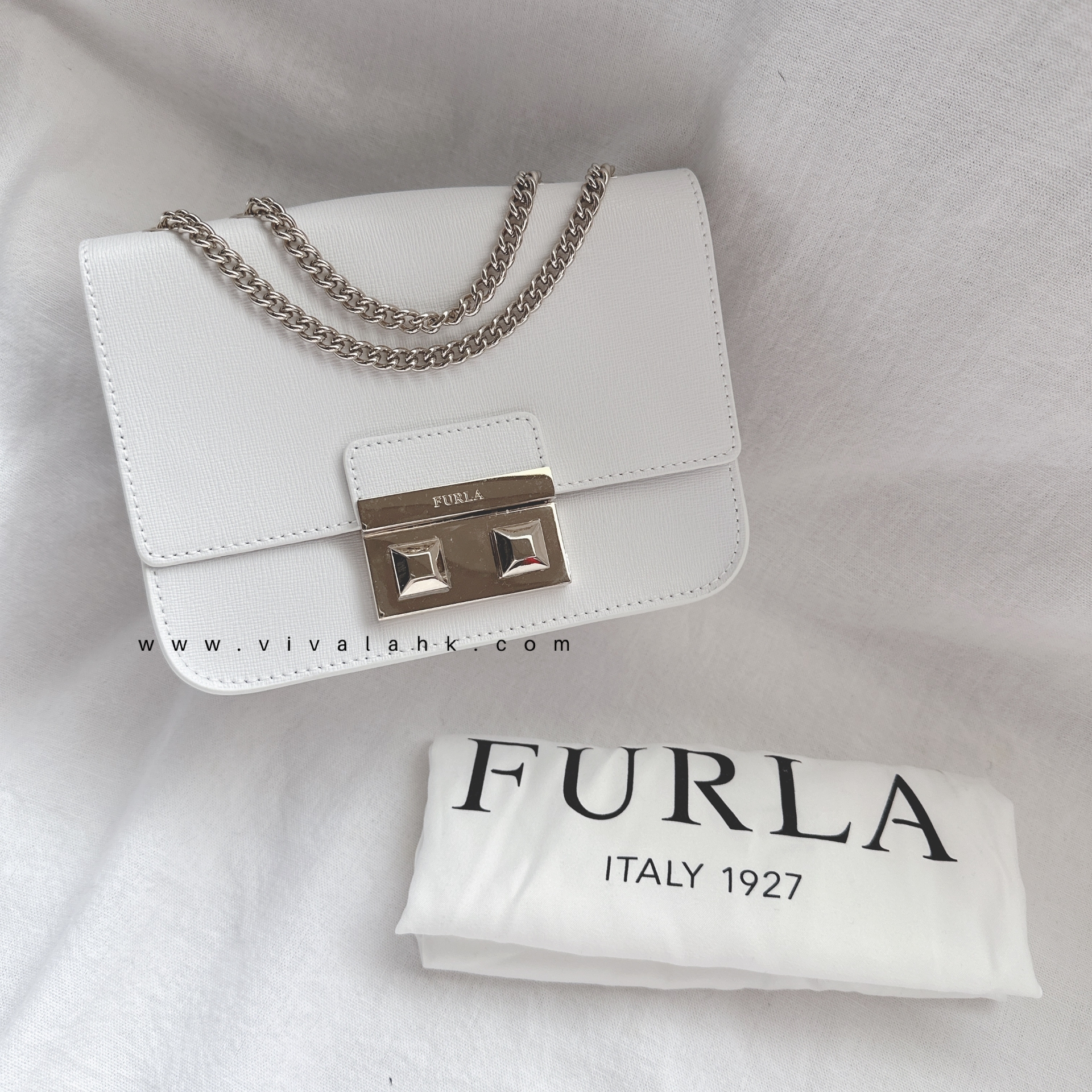 Furls - Bella Mini Crossbody