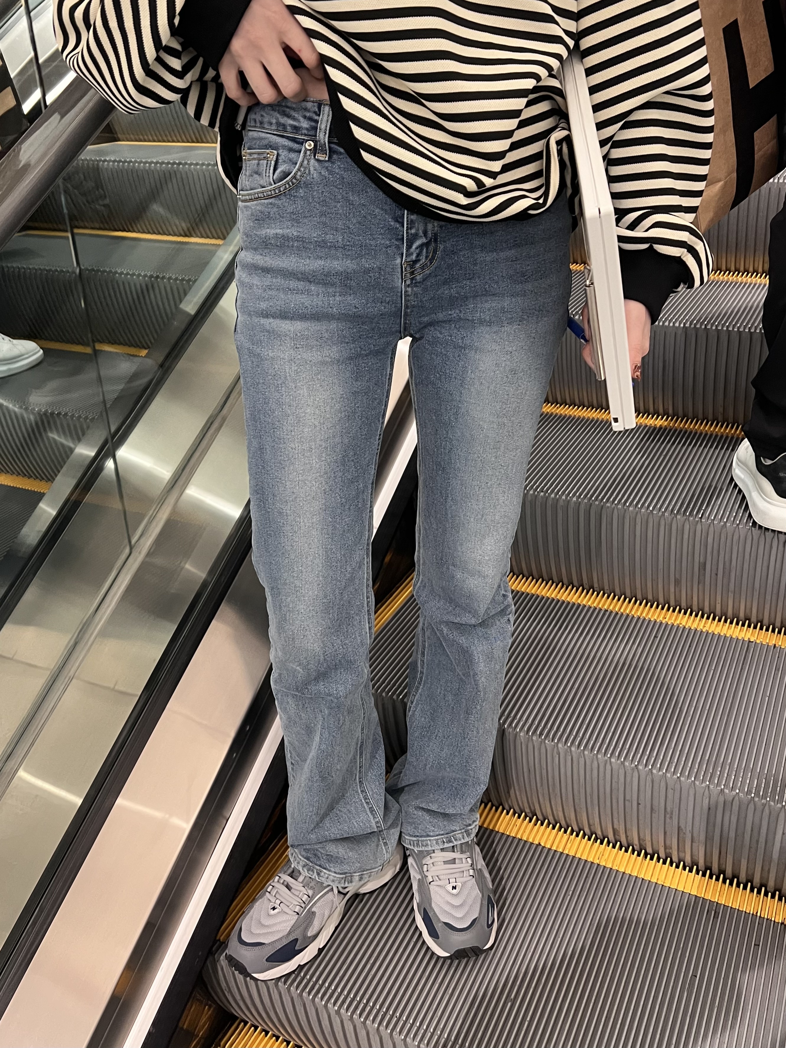 竟會鎖肉無彈喇叭堆腳褲/1色2碼