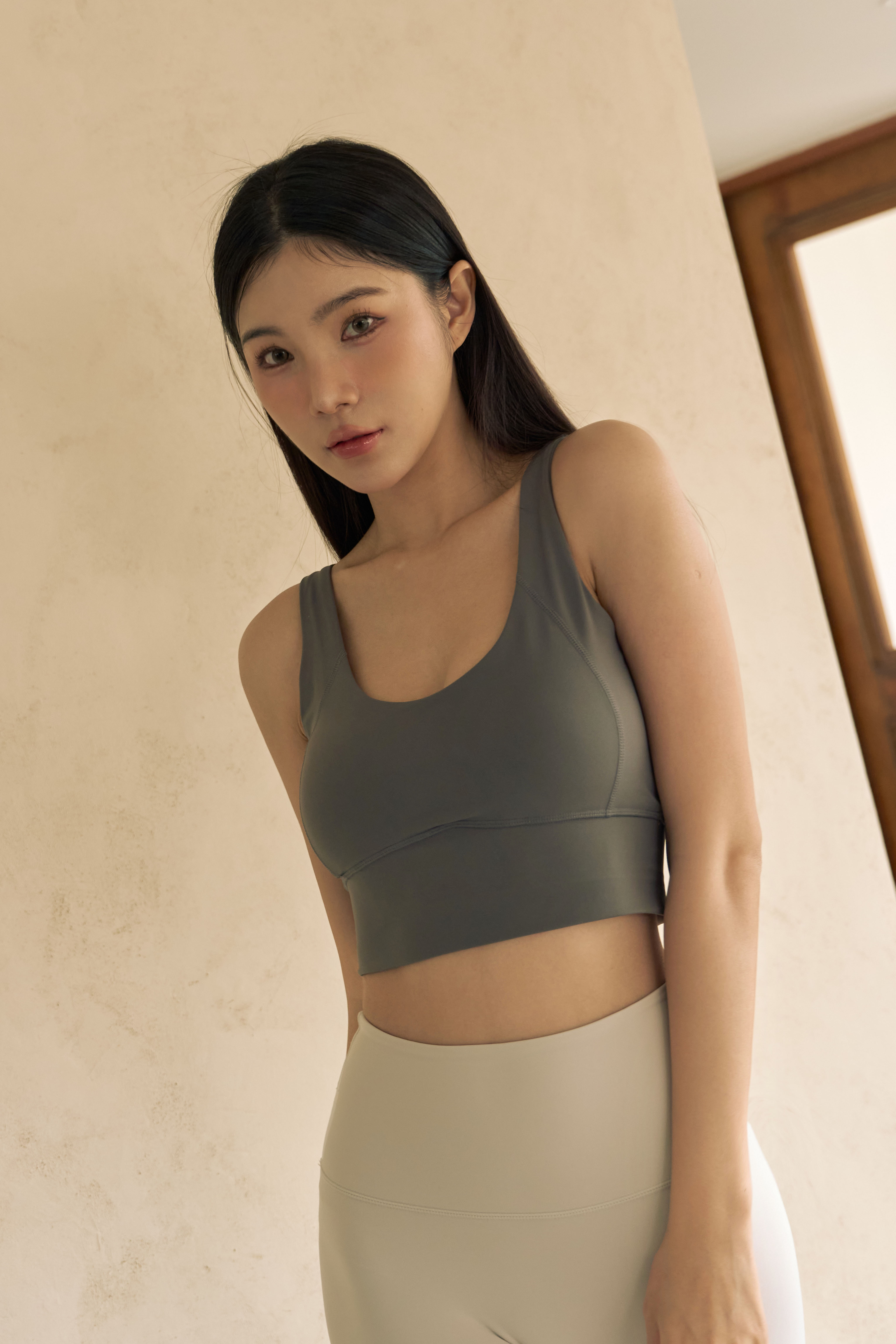 安全感滿分！長版運動背心 / 奶紫