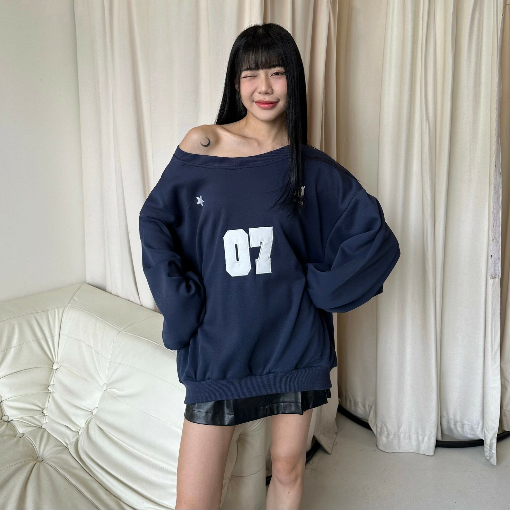 MMB藏青運動風銀狐絨情侶大學T