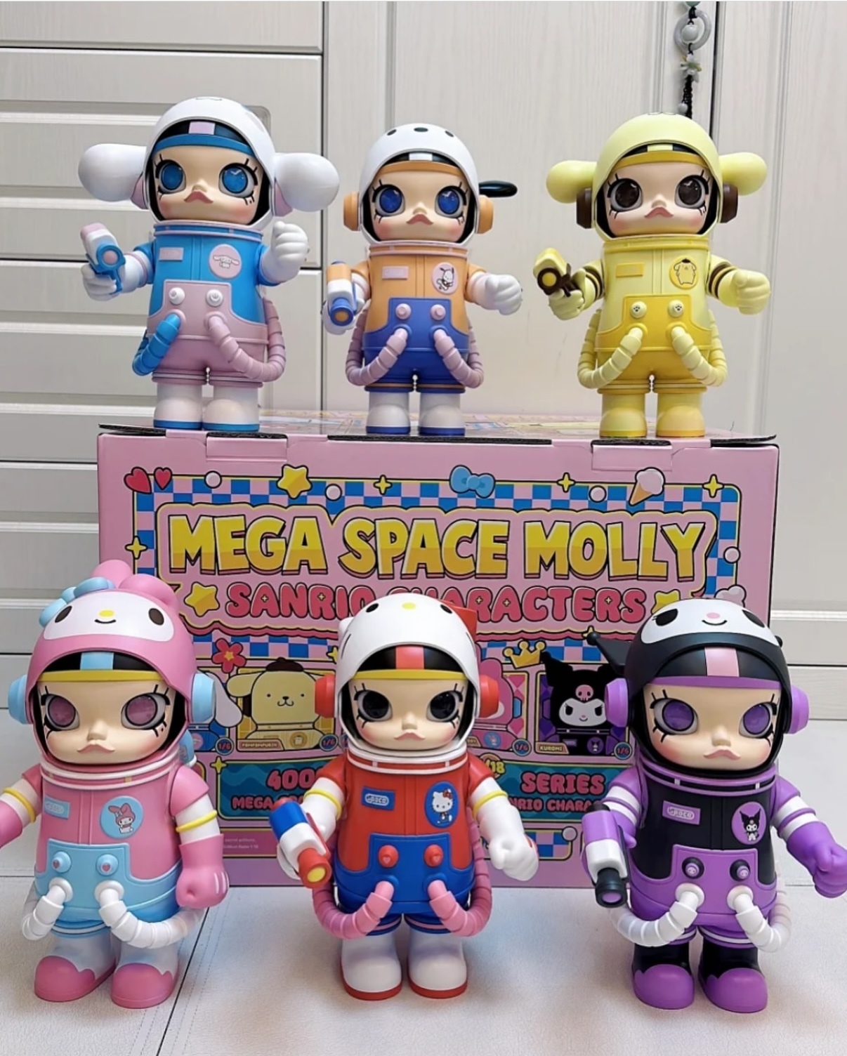 三麗鷗 x POPMART Mega Space Molly 400% 三麗鷗家族系列 盲盒 公仔 6+1款/預購