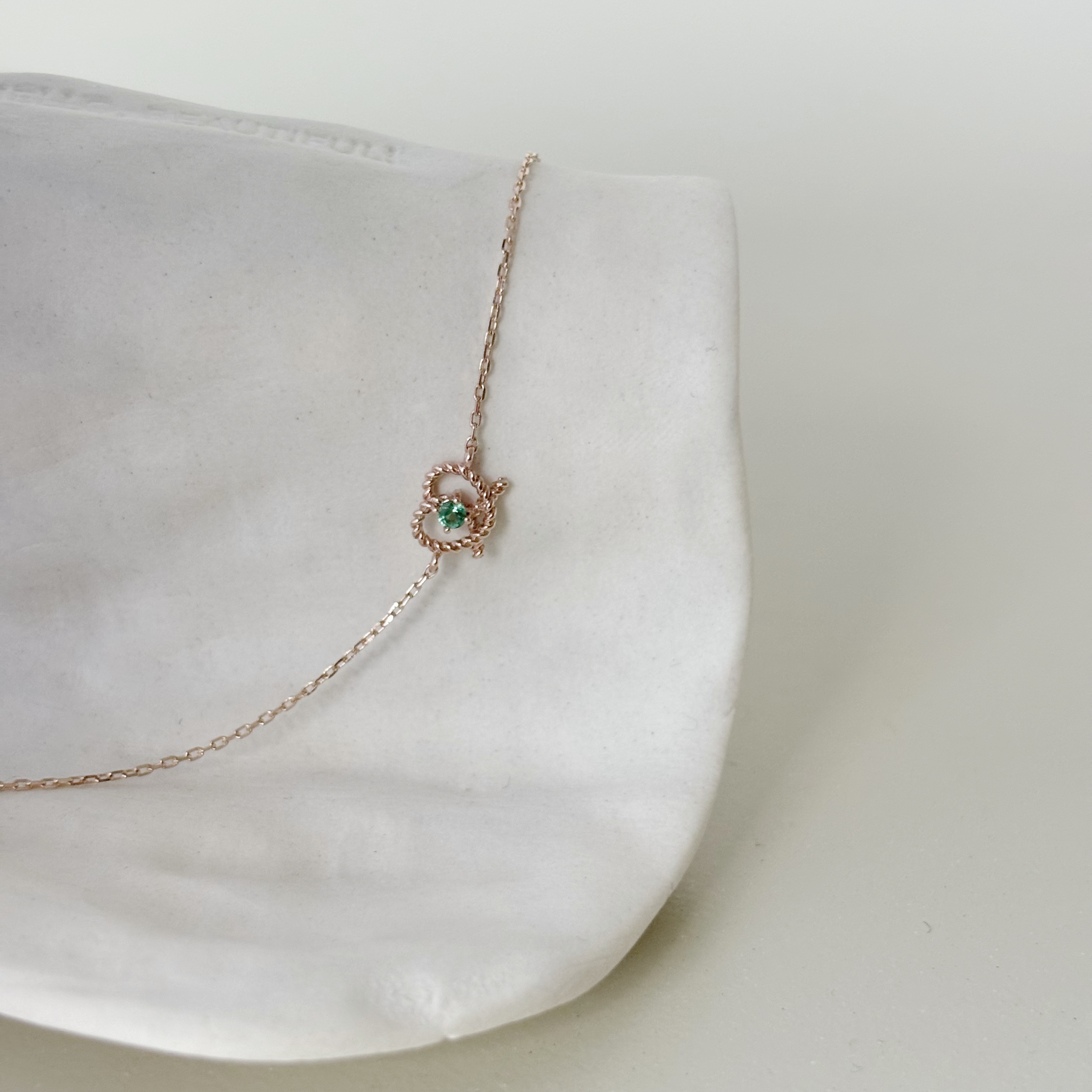 14K Pretzel祖母綠手鍊