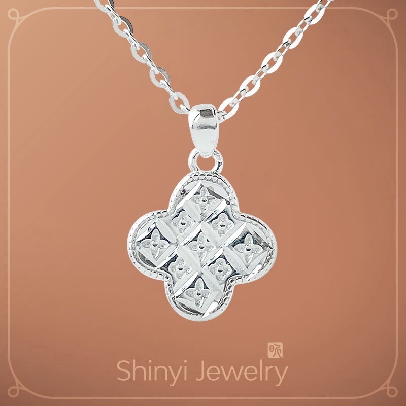 閃亮菱格紋四葉草足銀套鍊