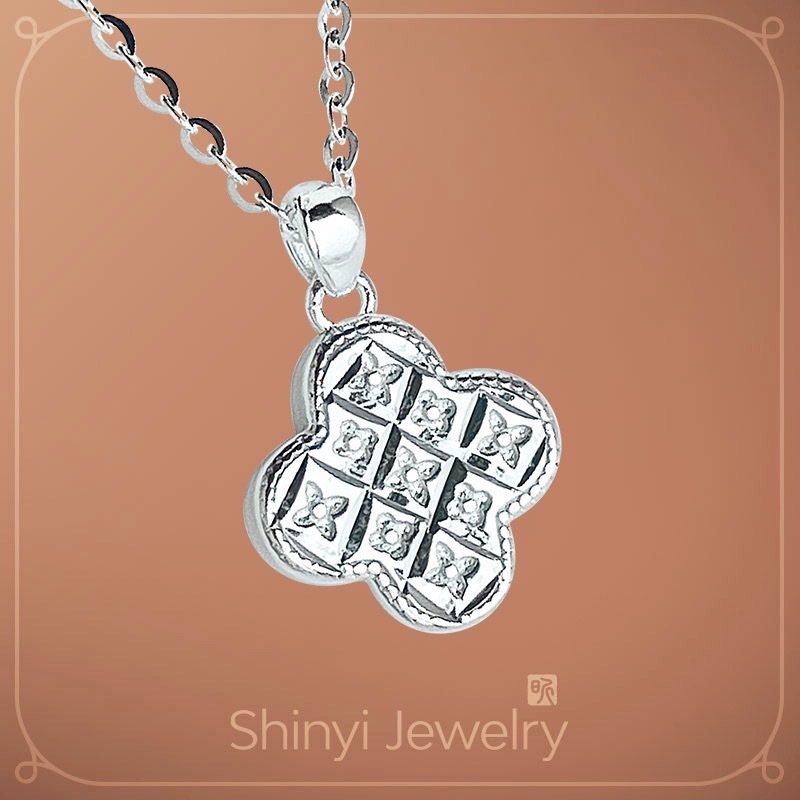 閃亮菱格紋四葉草足銀套鍊