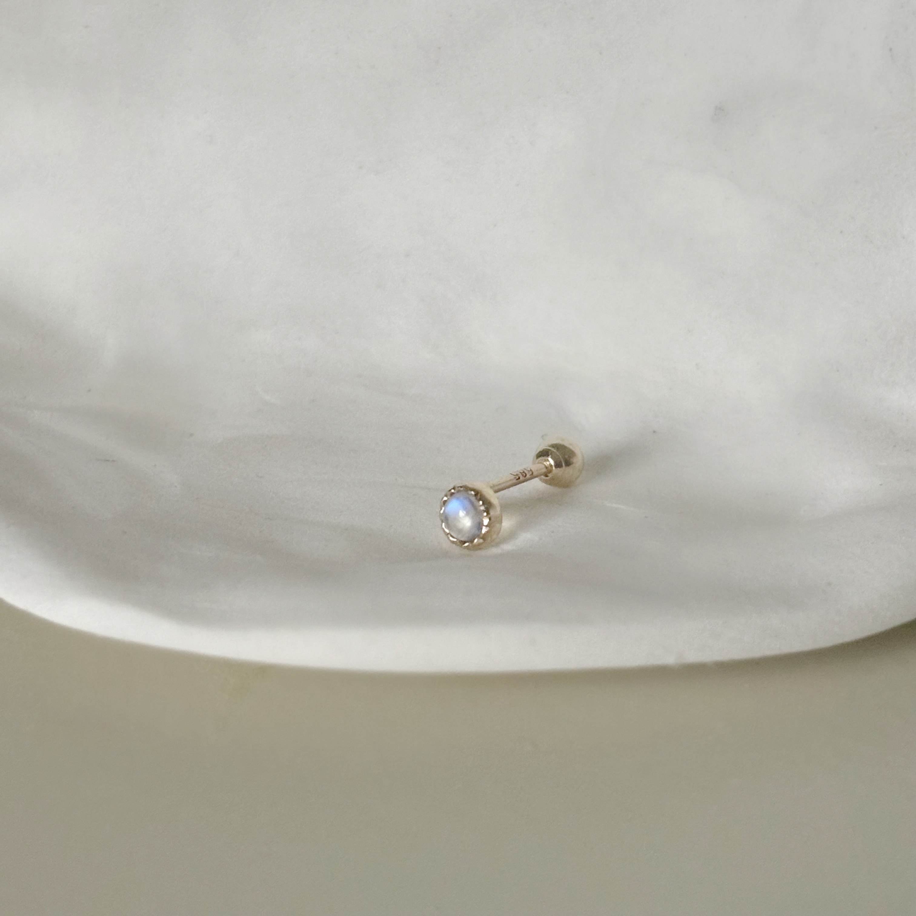 14K Aurora蛋糕小圓月光石轉珠耳環