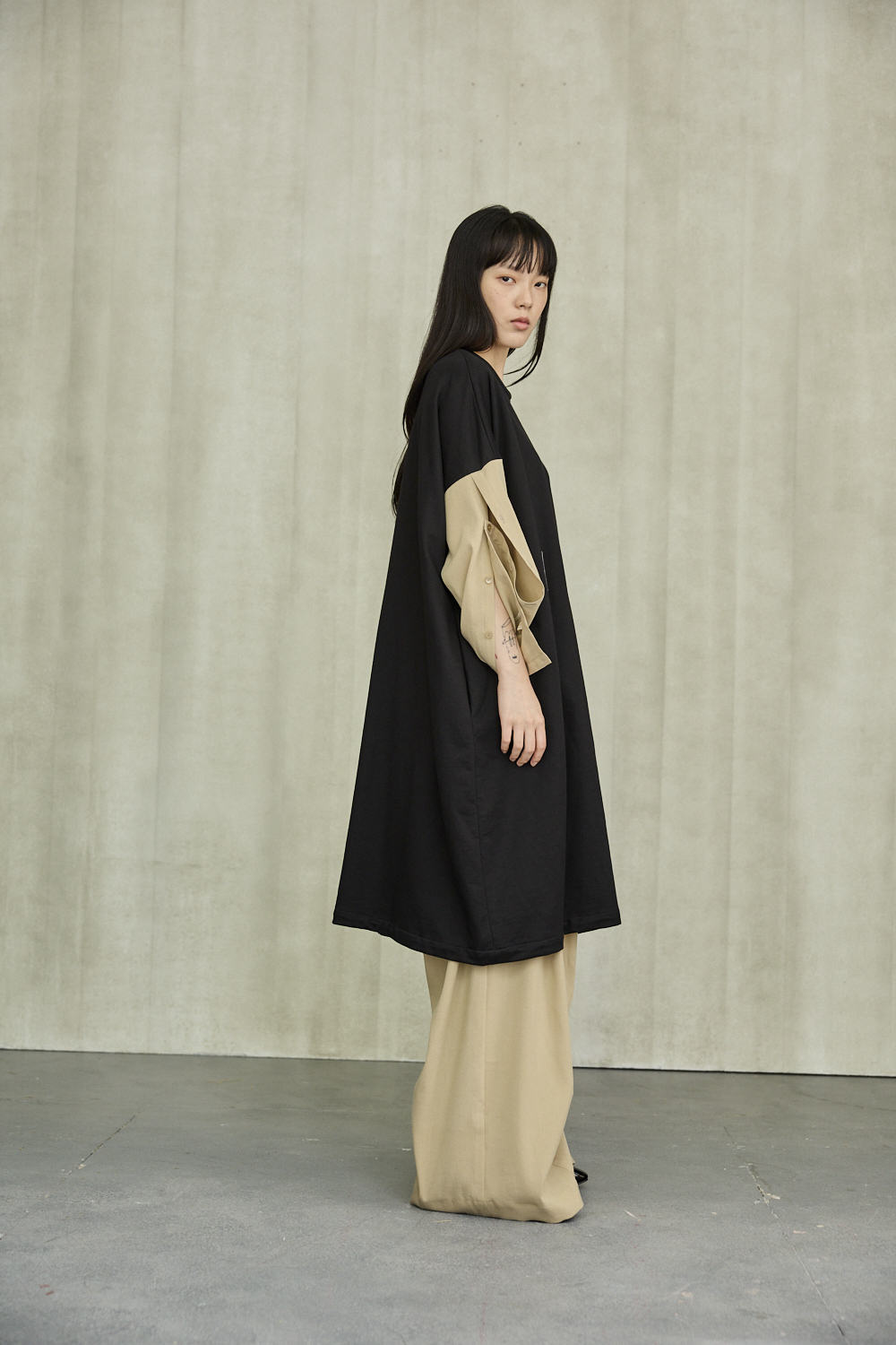 袖子鈕釦設計長版上衣