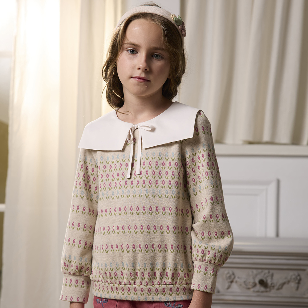 PIPPY 鬱金香緹花優雅大領片上衣 米