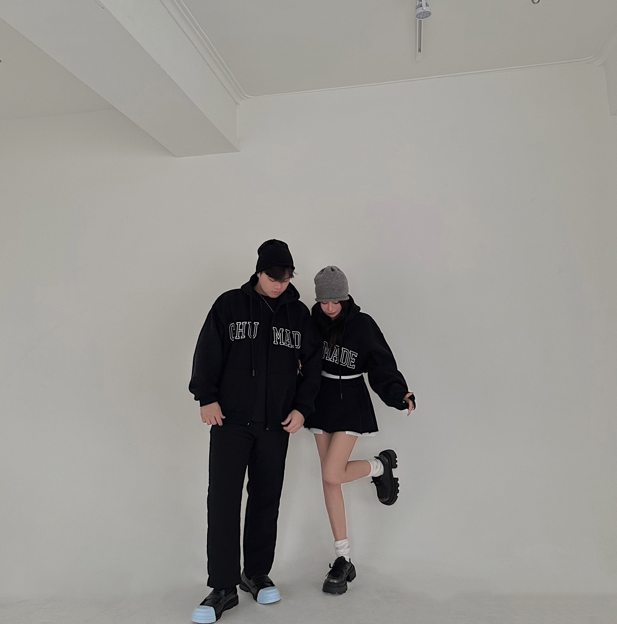 Nov【 11.6 PM21:00】𝙘𝙝𝙪-𝙢𝙖𝙙𝙚-訂製款-高街美式加厚刷毛連帽外套(長版)/售完不補