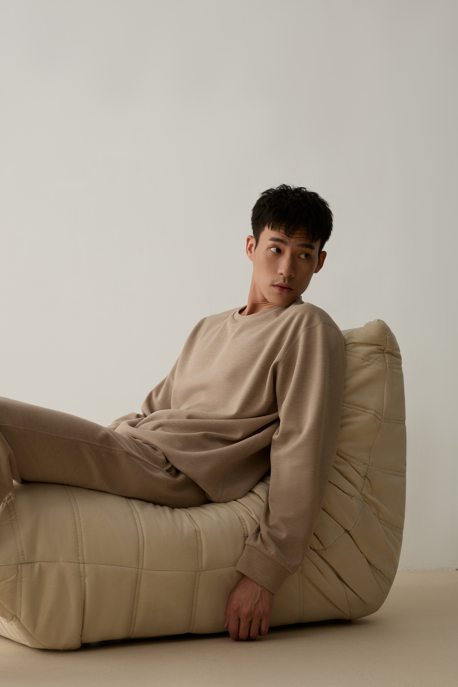 THERMO 長袖上衣 男（淺棕）