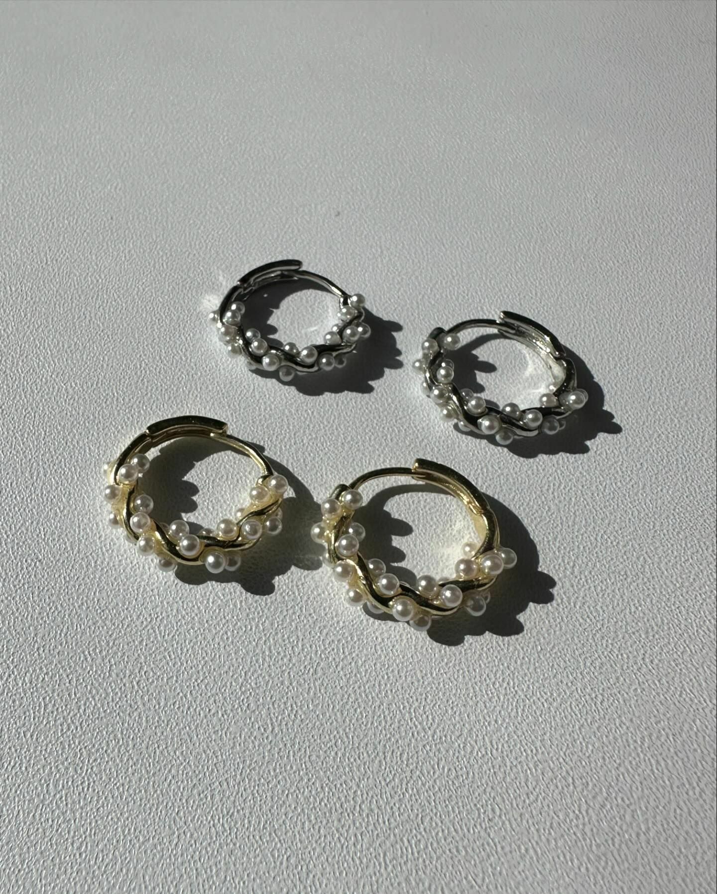 SS pearl beads hoop pierce
