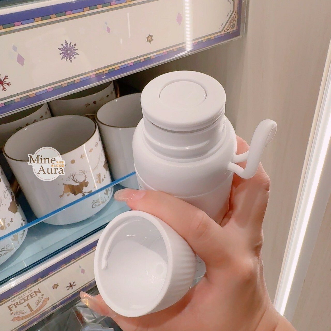 World of Frozen 限定 艾莎 Elsa 素描圖案 隨身 水杯 水壺 冰雪奇緣 Frozen -香港迪士尼樂園