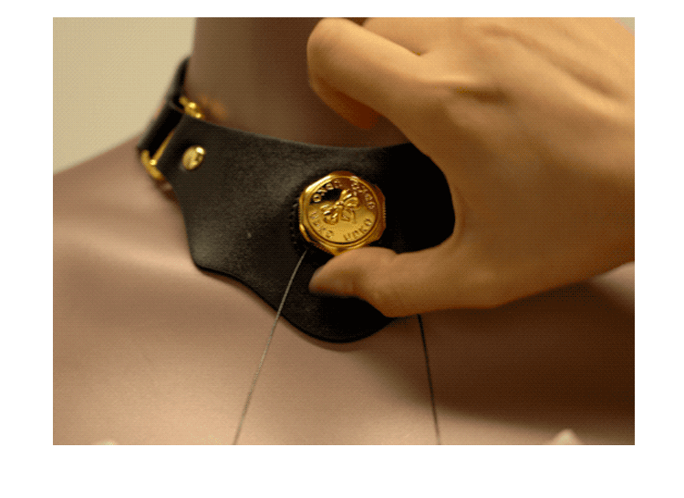 UPKO,義大利 UPKO,UPKO 提線木偶系列,調教時尚,調教,調教扮演,BDSM,SM,親密關係,格雷,角色扮演,捆綁,禮物,繩縛,束縛,綁帶,口球,手拍,頸圈,項圈,牽引鏈,手銬,腳銬,馬鞭