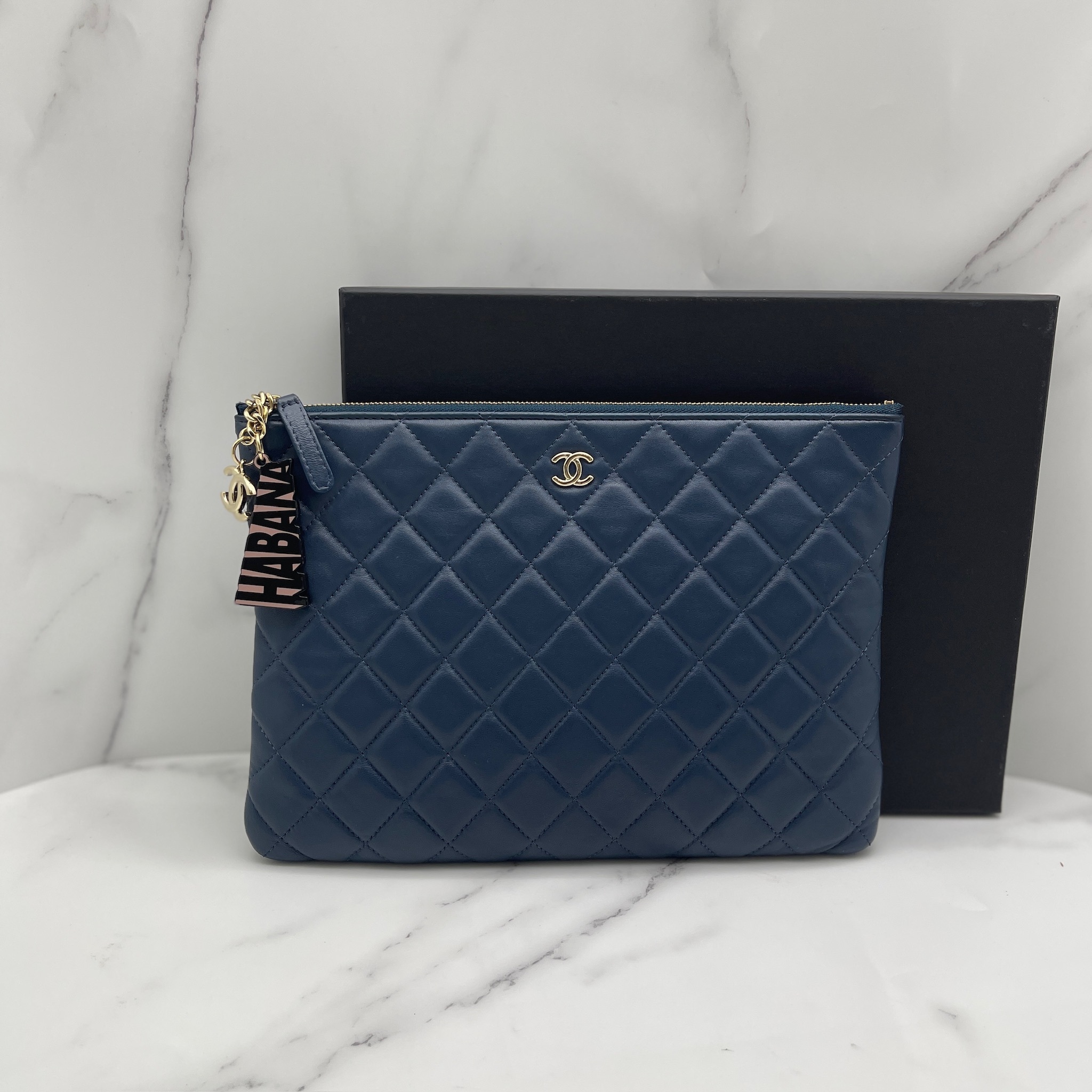 Chanel clutch with special charm