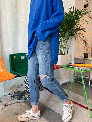 秋冬新款/單膝破刷色彈性男友褲