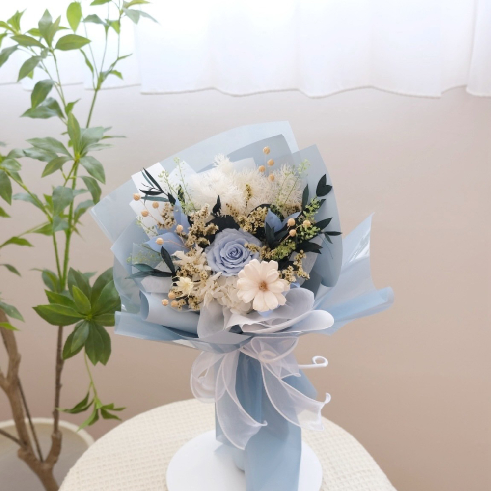 甜甜日子永生花束 / 藍白色系