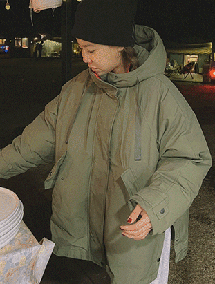 ᴴᴼᵀ ▸▸店長推薦◃◃秋冬新款/連帽側開釦羽絨外套