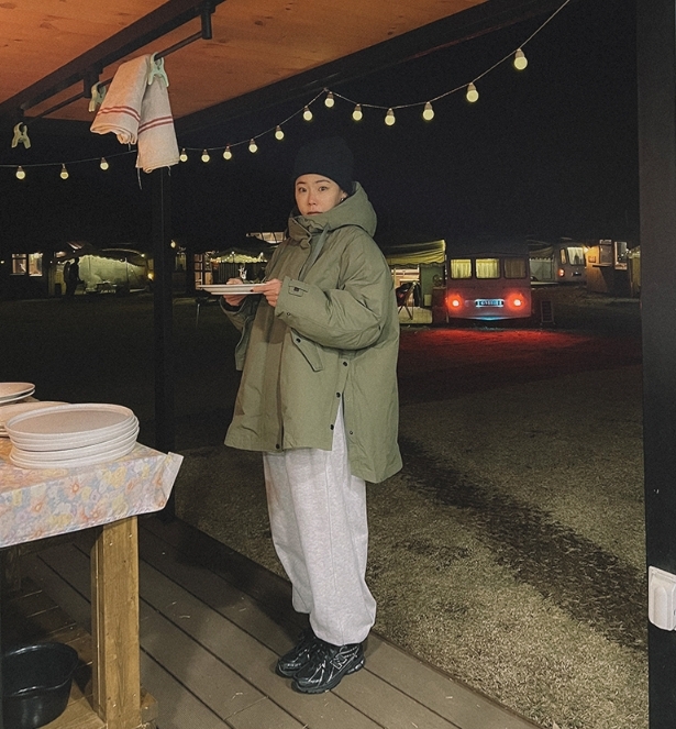 ᴴᴼᵀ ▸▸店長推薦◃◃秋冬新款/連帽側開釦羽絨外套