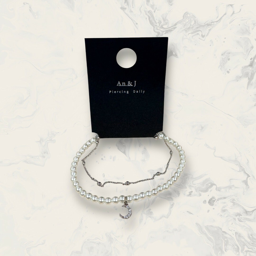 韓國直送手鍊 淡水珍珠串+珠珠鍊吊白鋯彎月 鍍白金