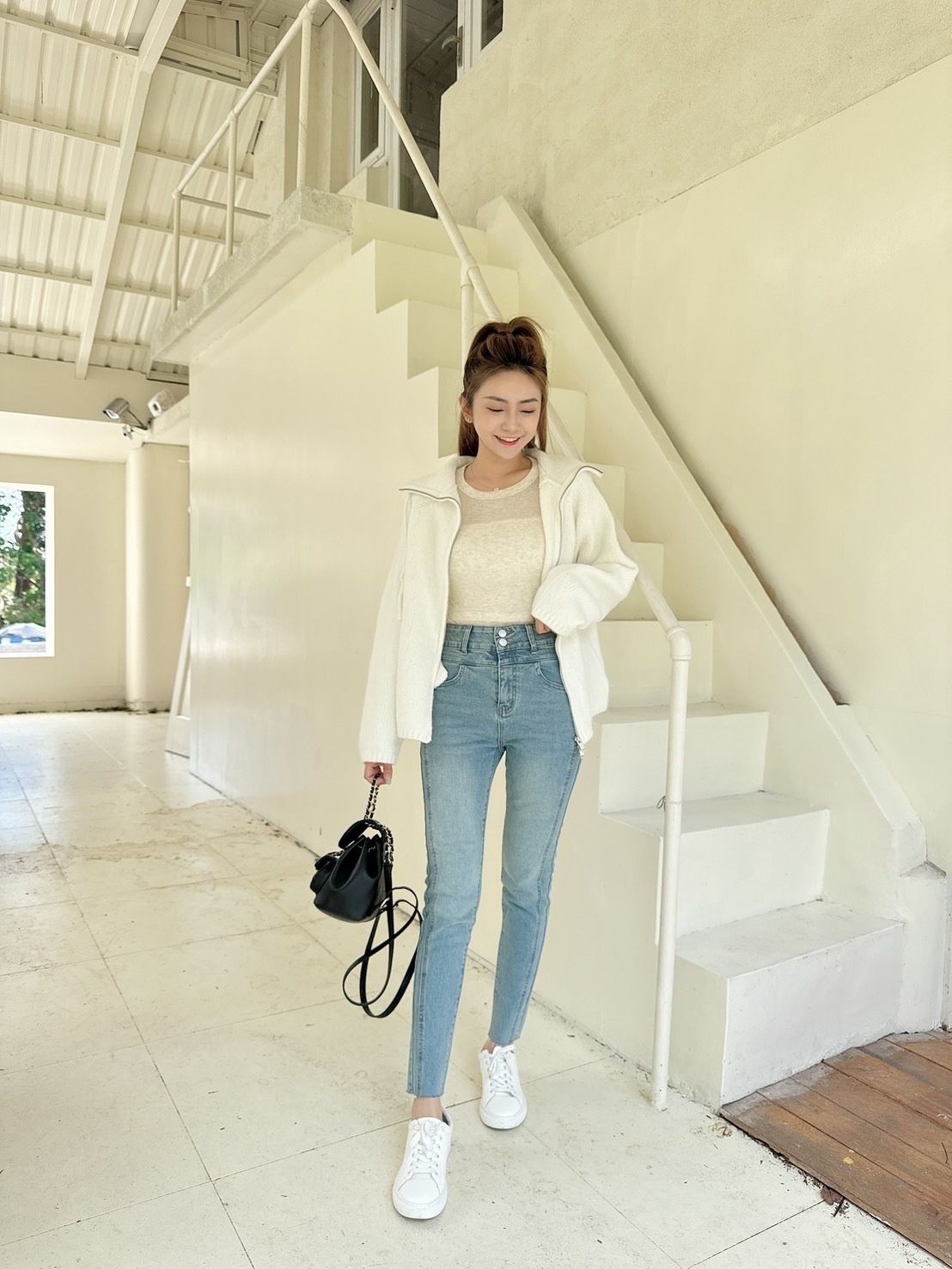 【預購】🔥11.06秋冬新品］💥小編激動款］🇰🇷正韓超柔軟親膚雙拉鏈羊毛立領外套（白色/兩色）